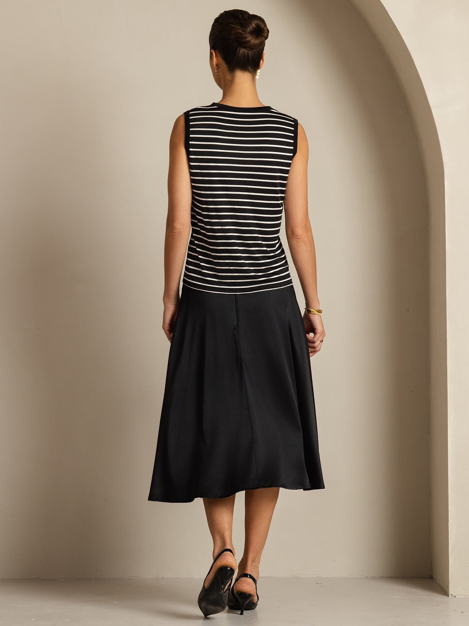 [Black Stripe] SilkSilky-AU Pure Silk Sleeveless Round Neck Camisole 002