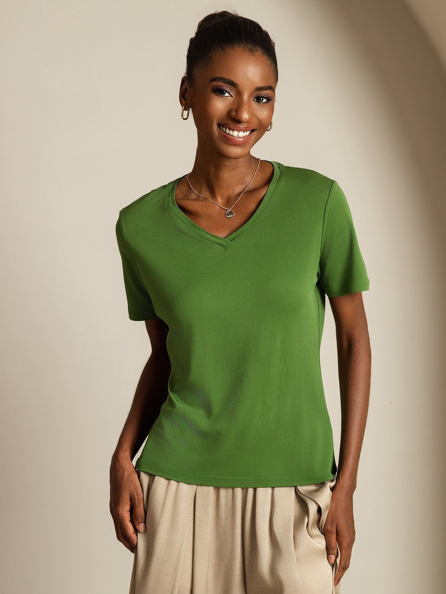 [Green] SilkSilky-AU Pure Silk V Neck Women's T-Shirt 003