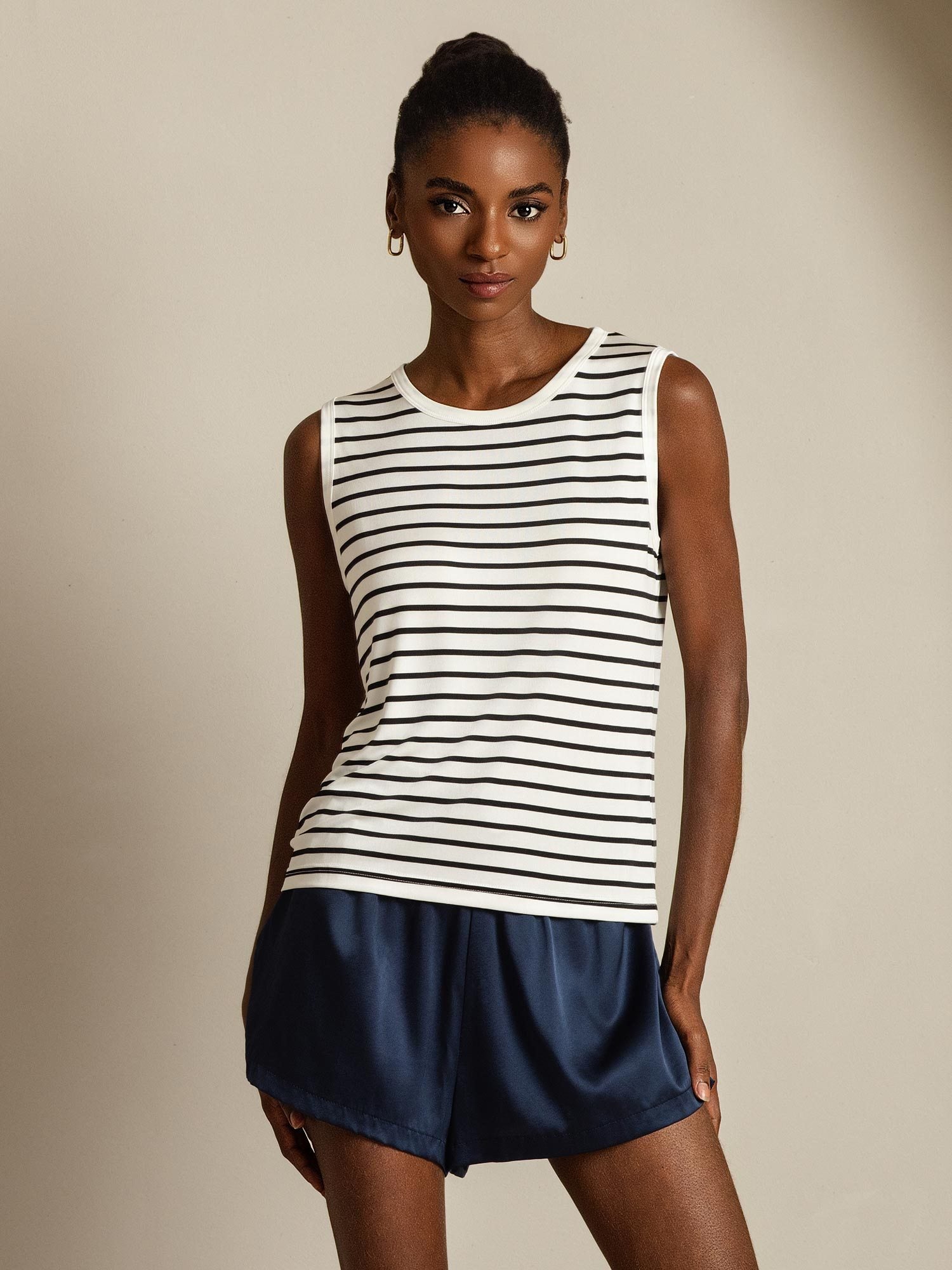 [White Stripe] SilkSilky-AU Pure Silk Sleeveless Round Neck Camisole 008