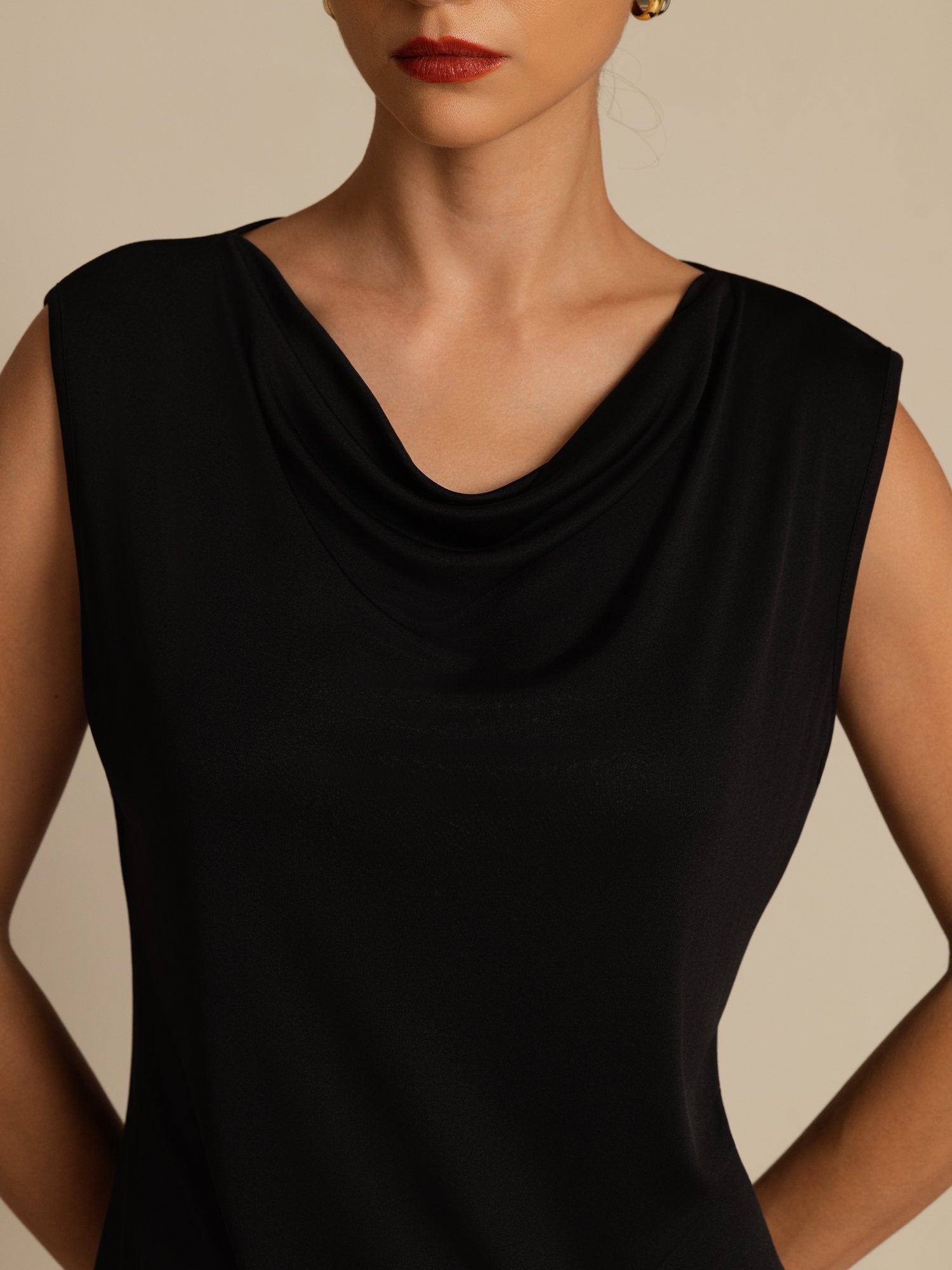 [Black] SilkSilky-AU 100% Silk Jersey Sleeveless Cowl Neck Women's T-Shirt 006