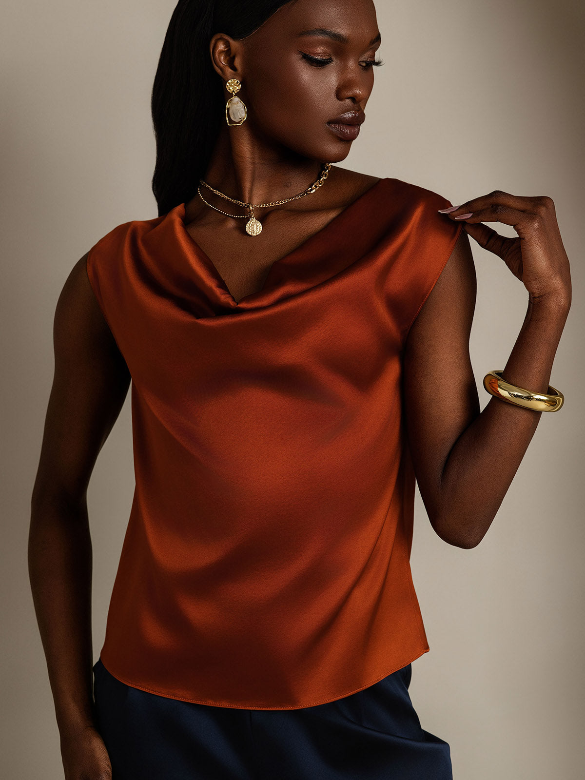 [Caramel] SilkSilky-AU 19Momme Silk Sleeveless Cowl Neck Women's T-Shirt 005