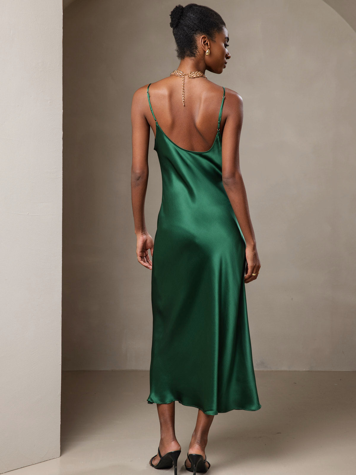 SilkSilky-AU Pure Silk Sleeveless Round Neck Dress Green 002