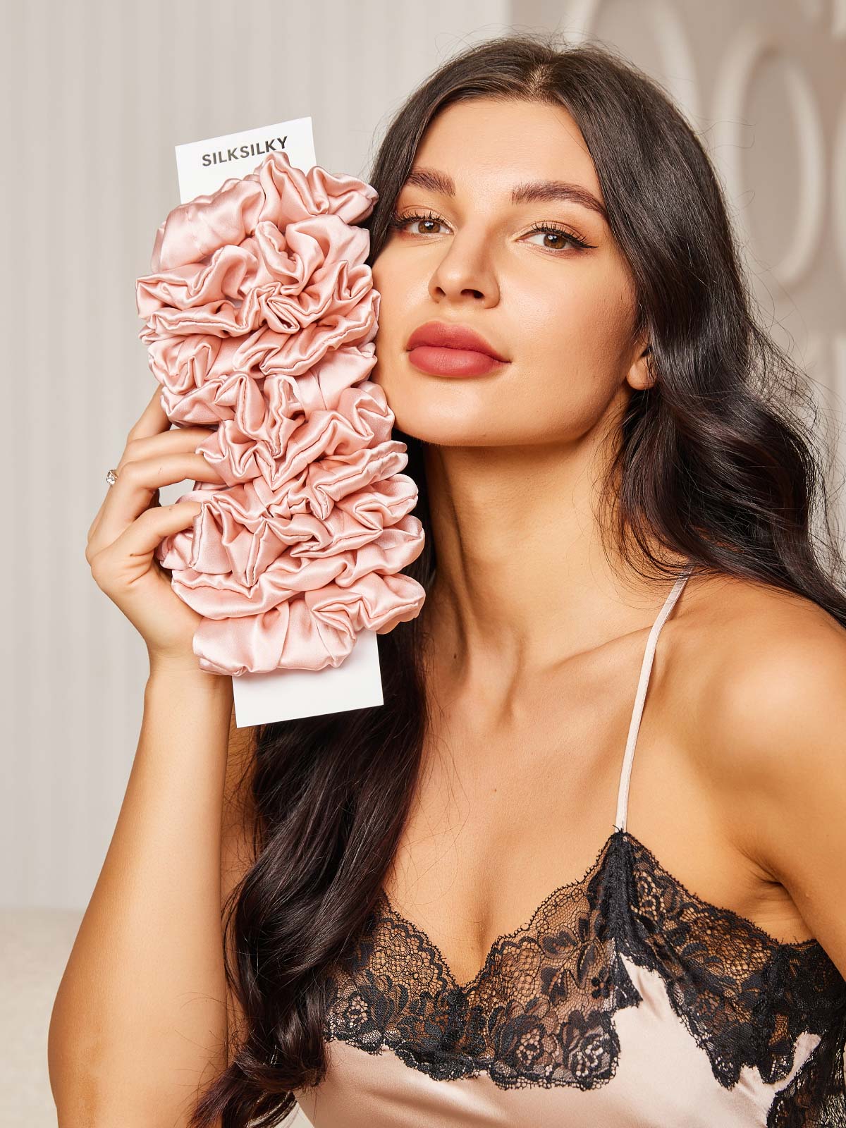 [Pink] SilkSilky-AU 19Momme Pure Silk Scrunchie 001