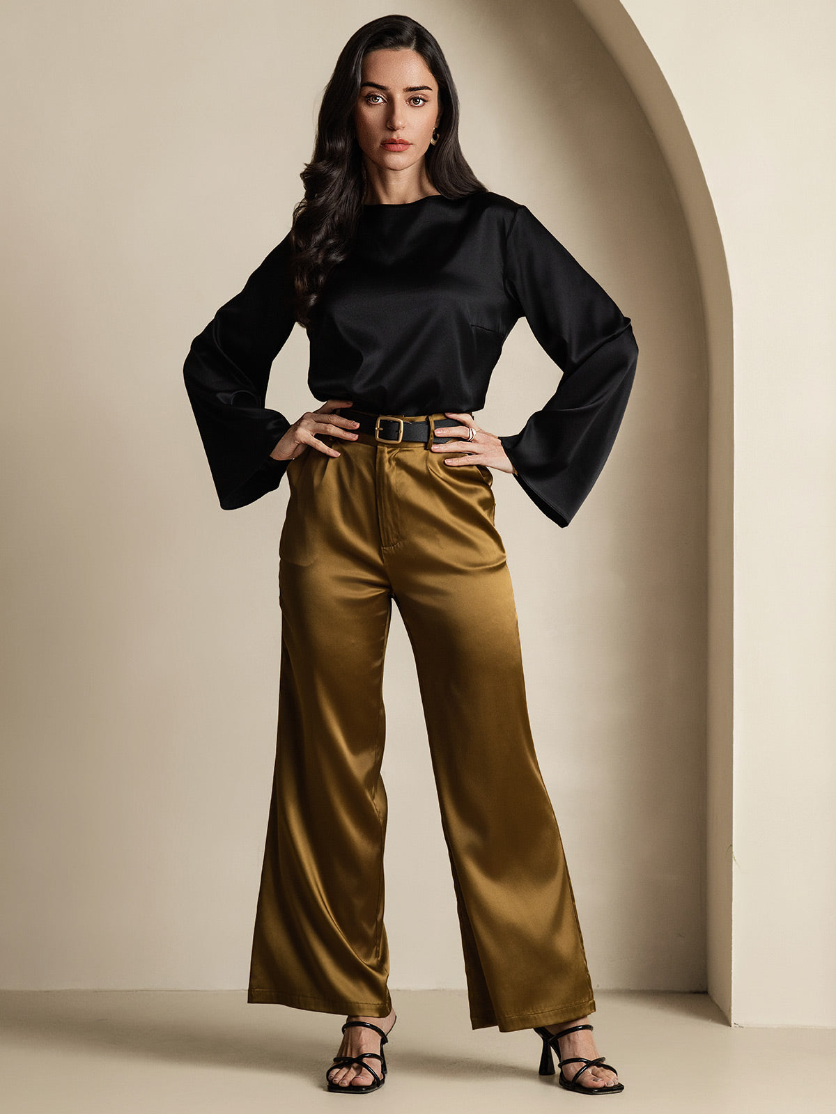 [Black] SilkSilky-AU 19Momme Silk Round Neck Women's T-Shirt 007