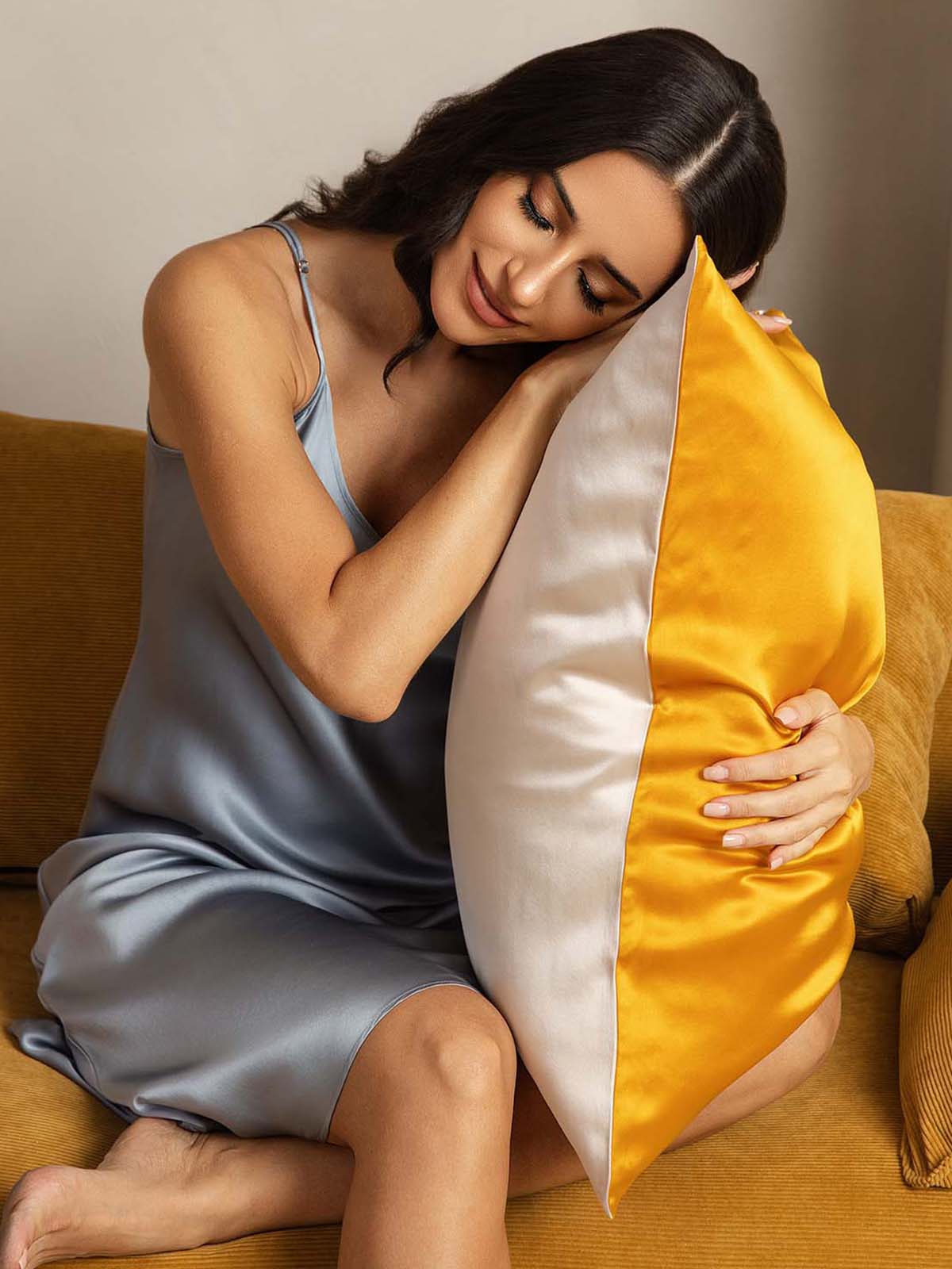 [Gold+LightBeige] SilkSilky-AU 22Momme Pure Silk Pillowcase 001