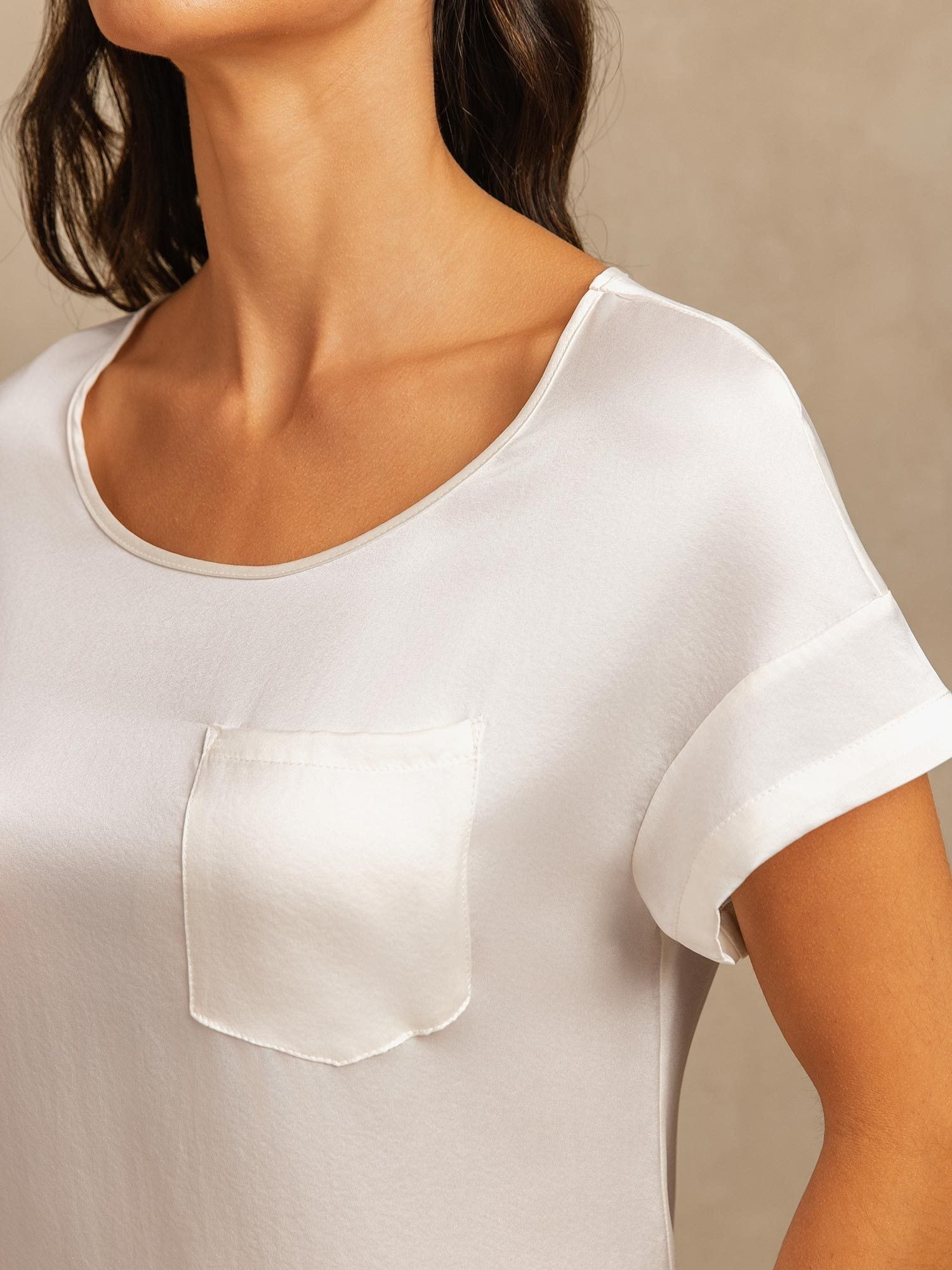 [White] SilkSilky-AU 19Momme Silk Round Neck Nightgown 004