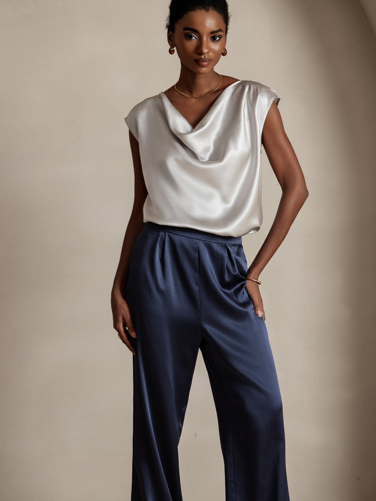 [Light Gray] SilkSilky-AU 19Momme Silk Sleeveless Cowl Neck Women's T-Shirt 003