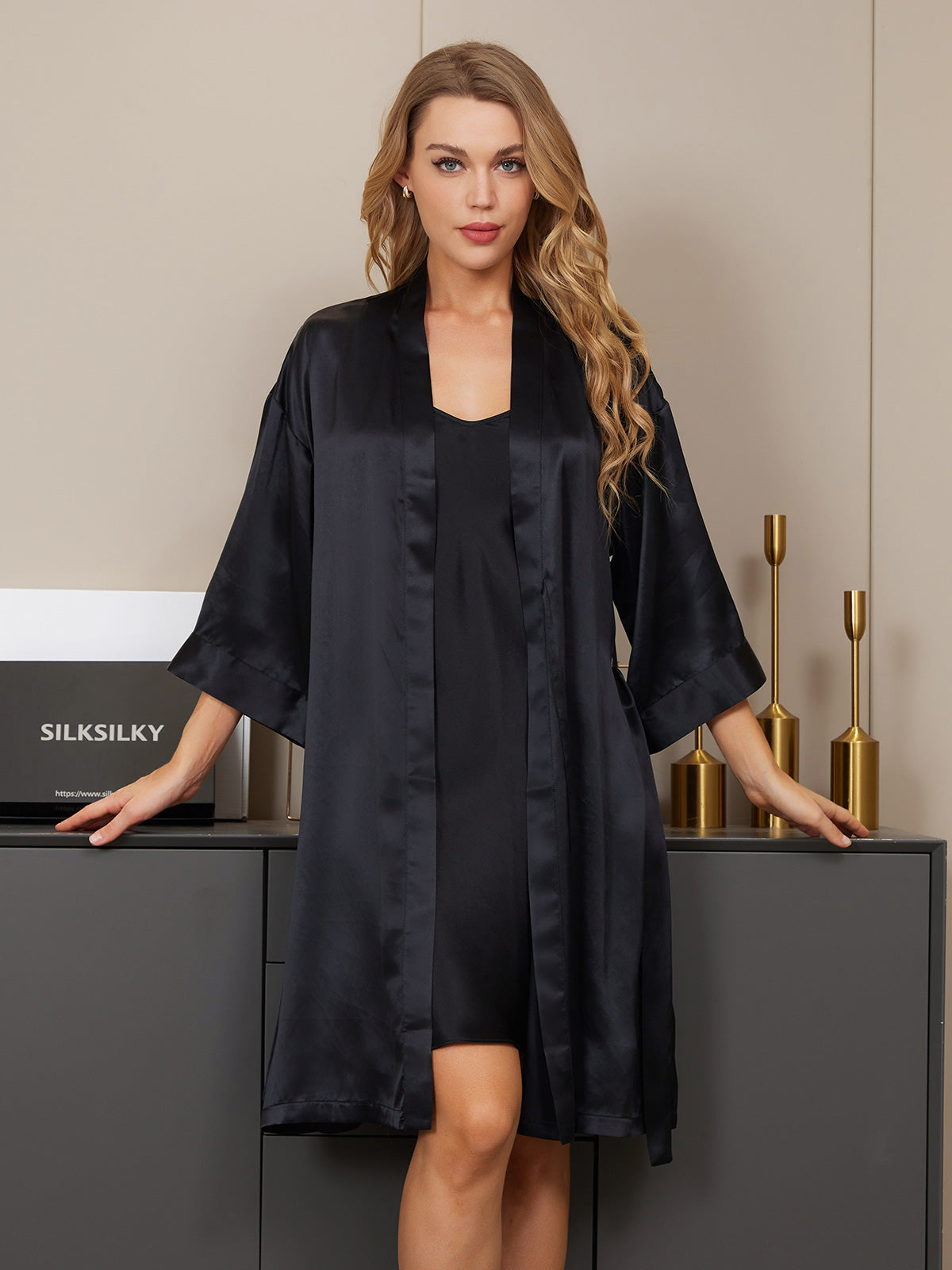 [Black] SilkSilky-AU Pure Silk V Neck Nightgown&Dressing Gown Set 005