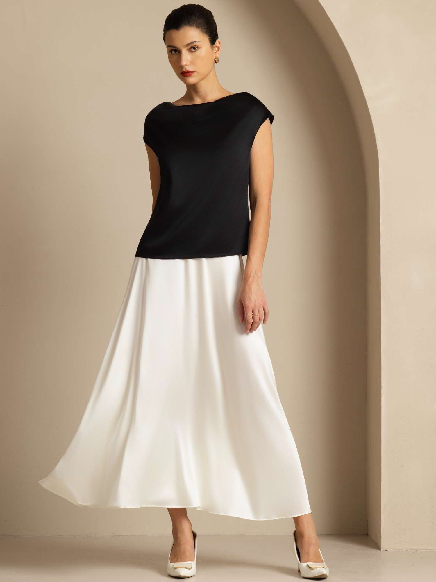 [Black] SilkSilky-AU 19Momme Silk Sleeveless Cowl Neck Women's T-Shirt 006