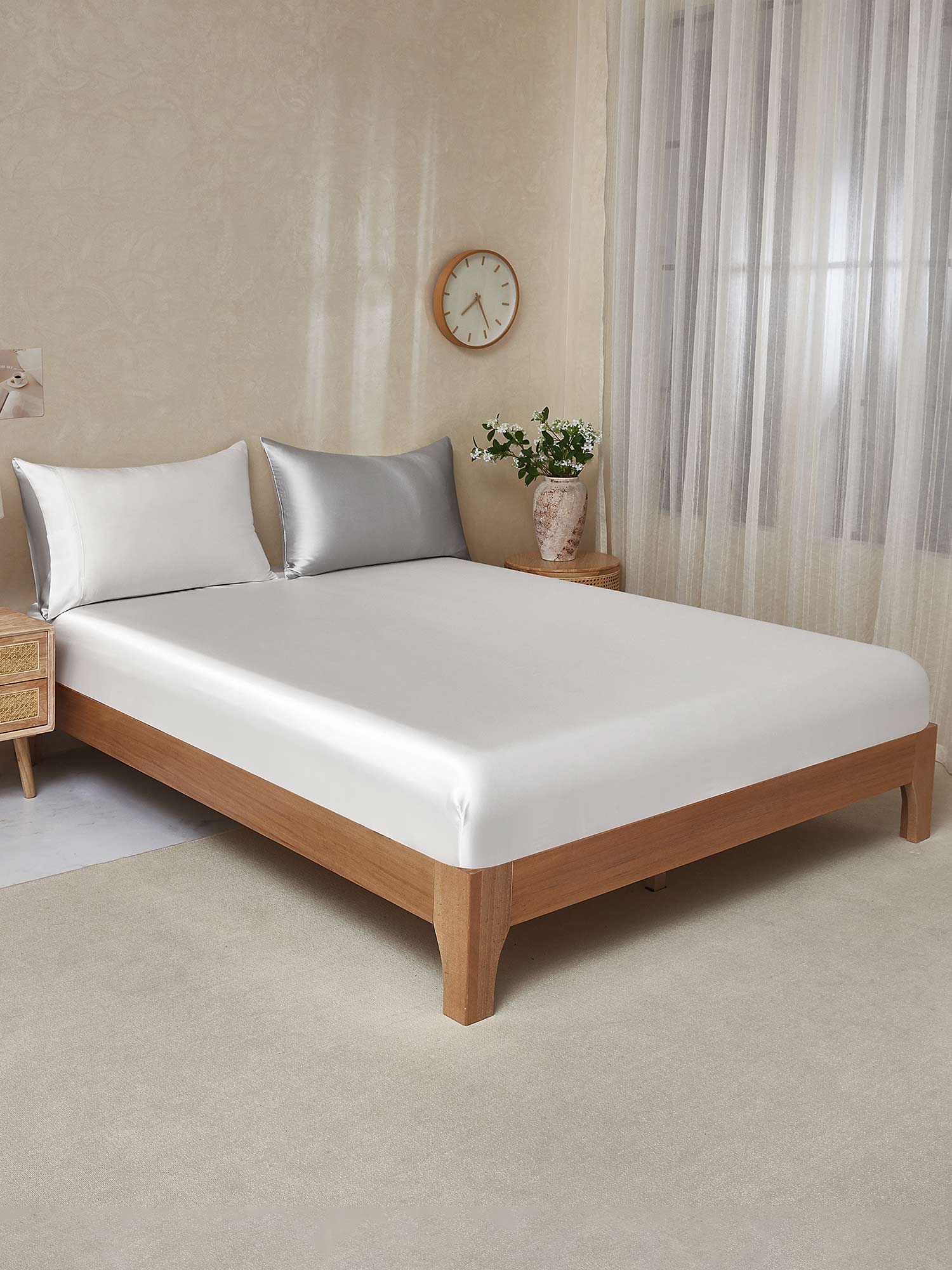 [LightGray+White] SilkSilky-AU 19Momme Pure Silk Bedding Set 001,