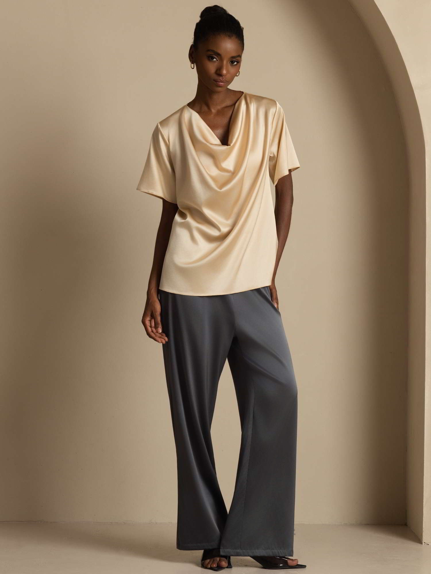 [Champagne] SilkSilky-AU 19Momme Silk Short Sleeve Cowl Neck Blouse 006