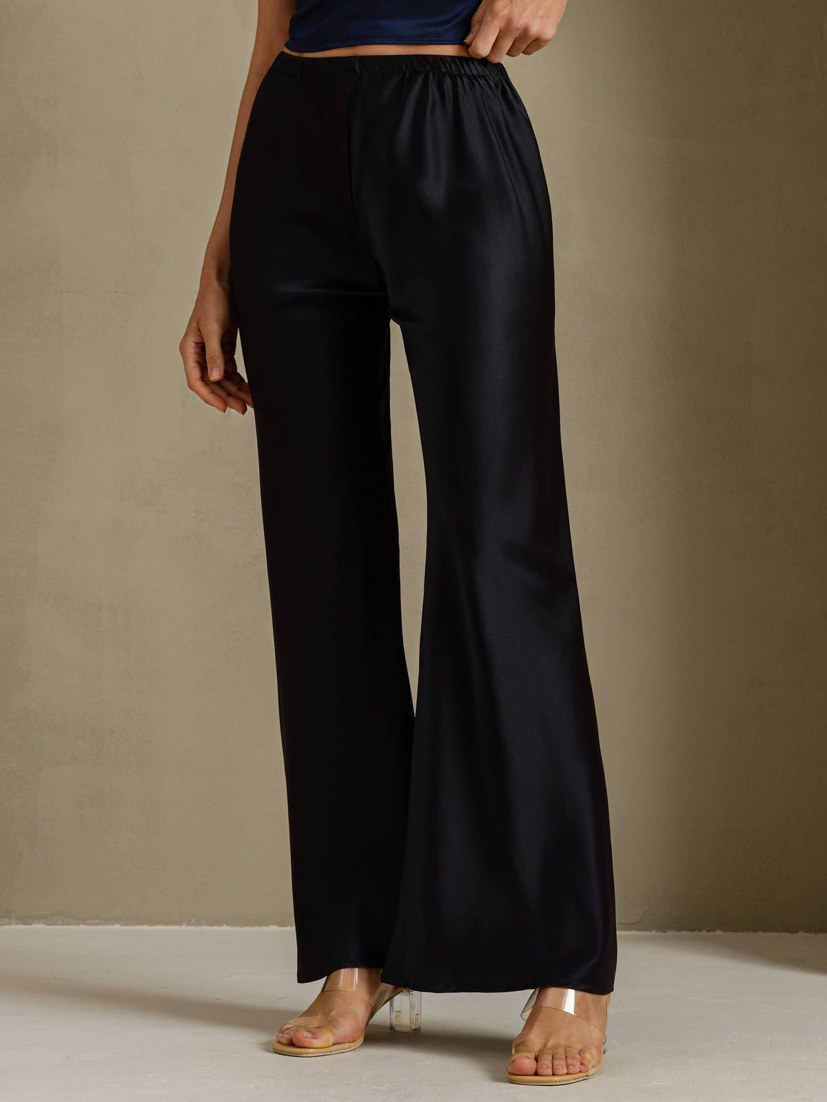 [Black] SilkSilky-AU Women's Pants 001