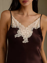 [Coffee] SilkSilky-AU Sleeveless V Neck Nightgown 004