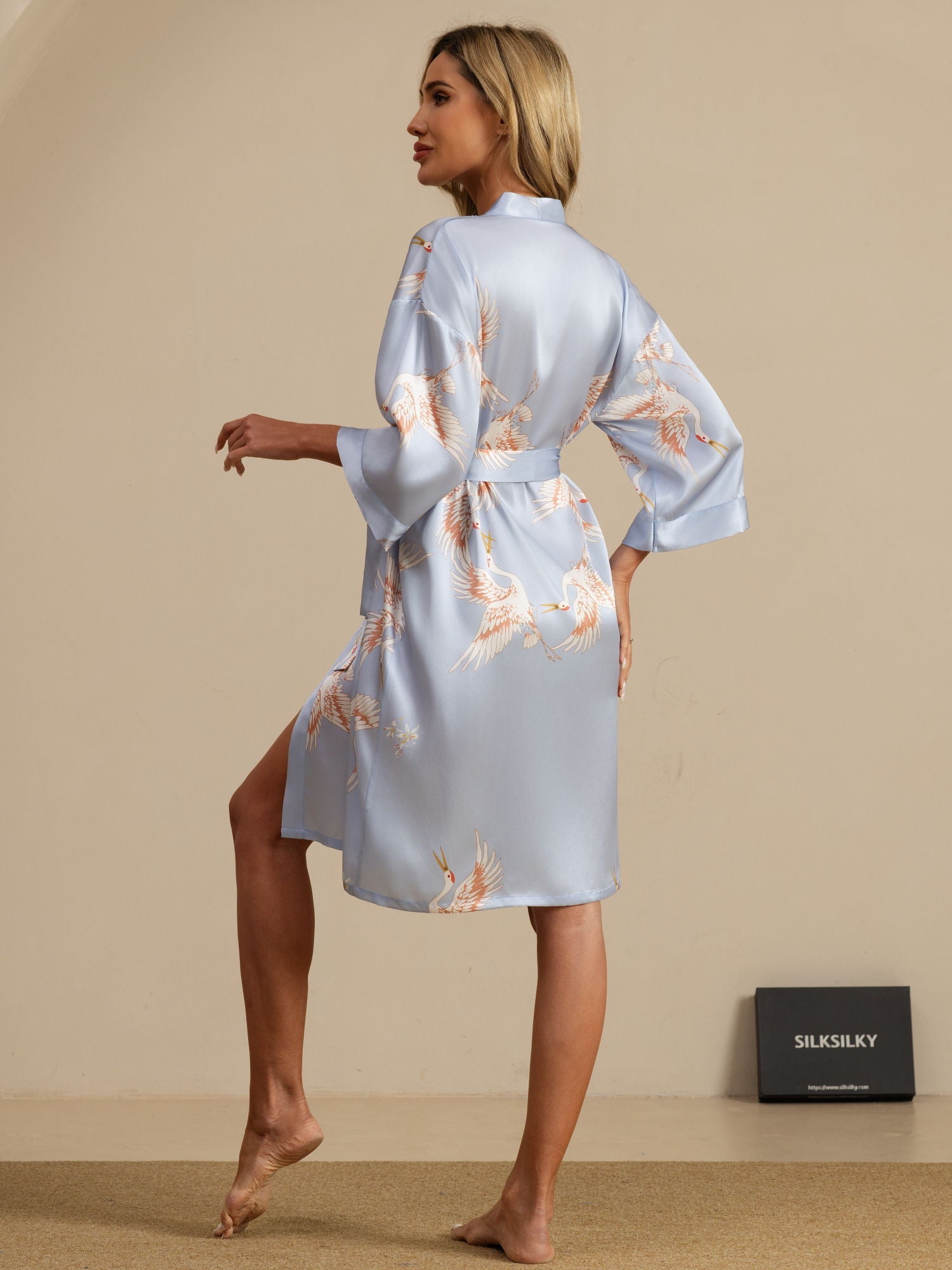 [Light Blue] SilkSilky-AU 19Momme 3/4 Sleeve Women's Dressing Gown 002