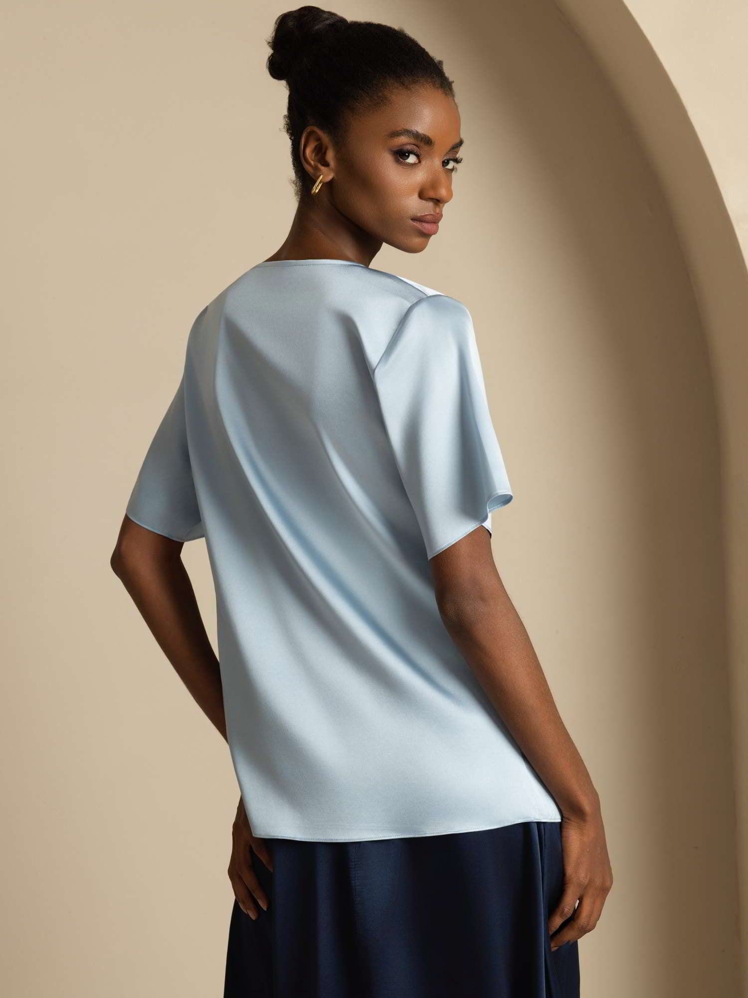 [Grayish Blue] SilkSilky-AU 19Momme Silk Short Sleeve Cowl Neck Blouse 002