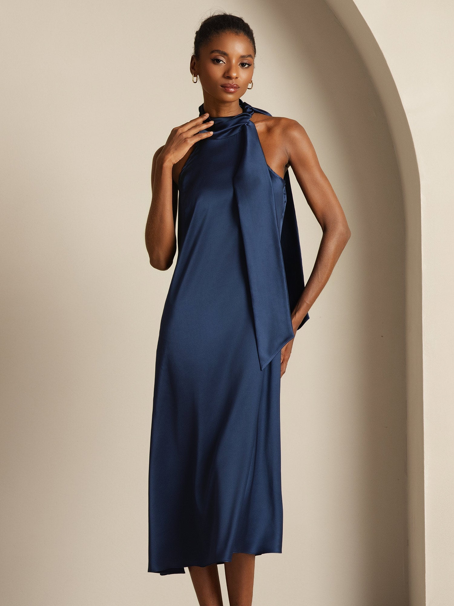 [Dark Blue] SilkSilky-AU 19Momme Silk Sleeveless Tie Neck Dress 009