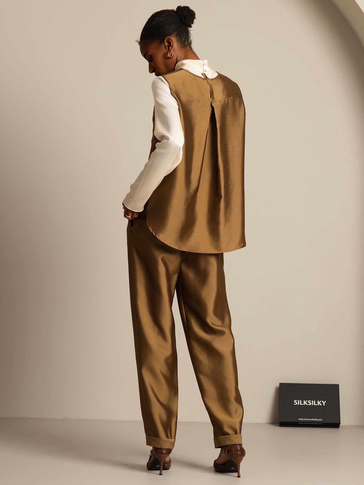 [Bronze] SilkSilky-AU 32Momme Wool Womens Vest 007,