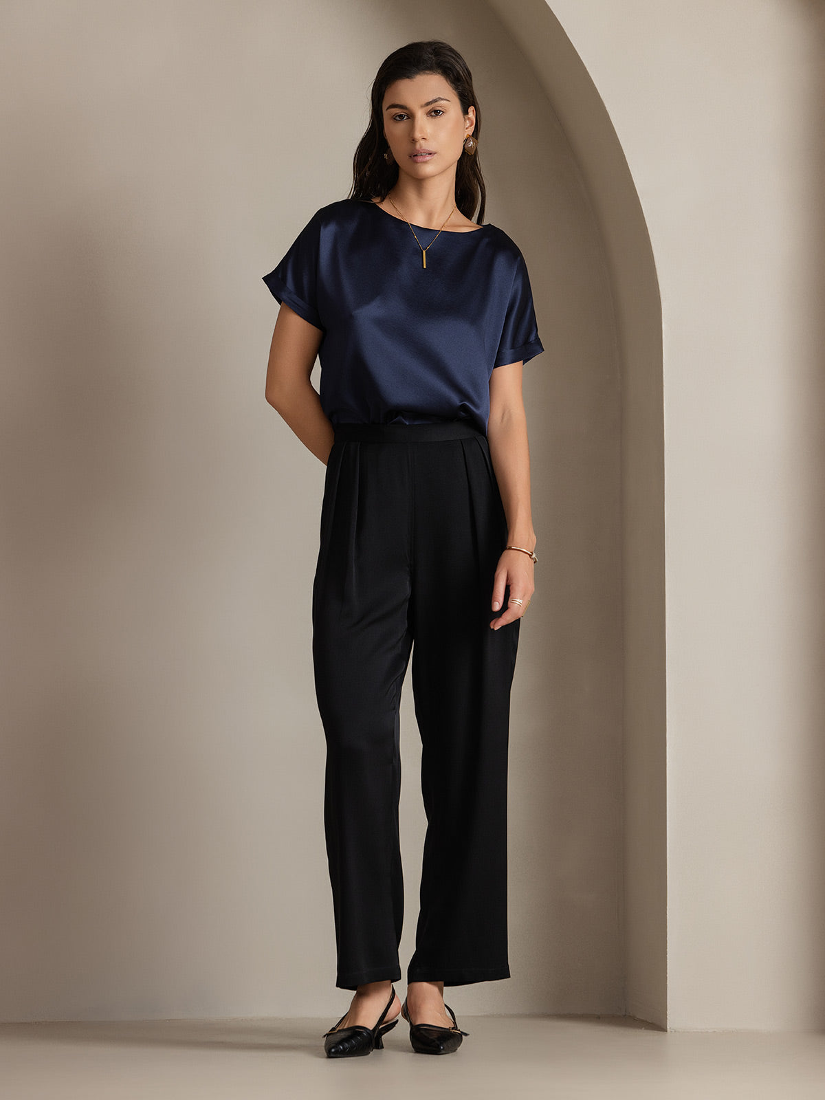 [Dark Blue] SilkSilky-AU 19Momme Silk Short Sleeve Round Neck Women's T-Shirt 004