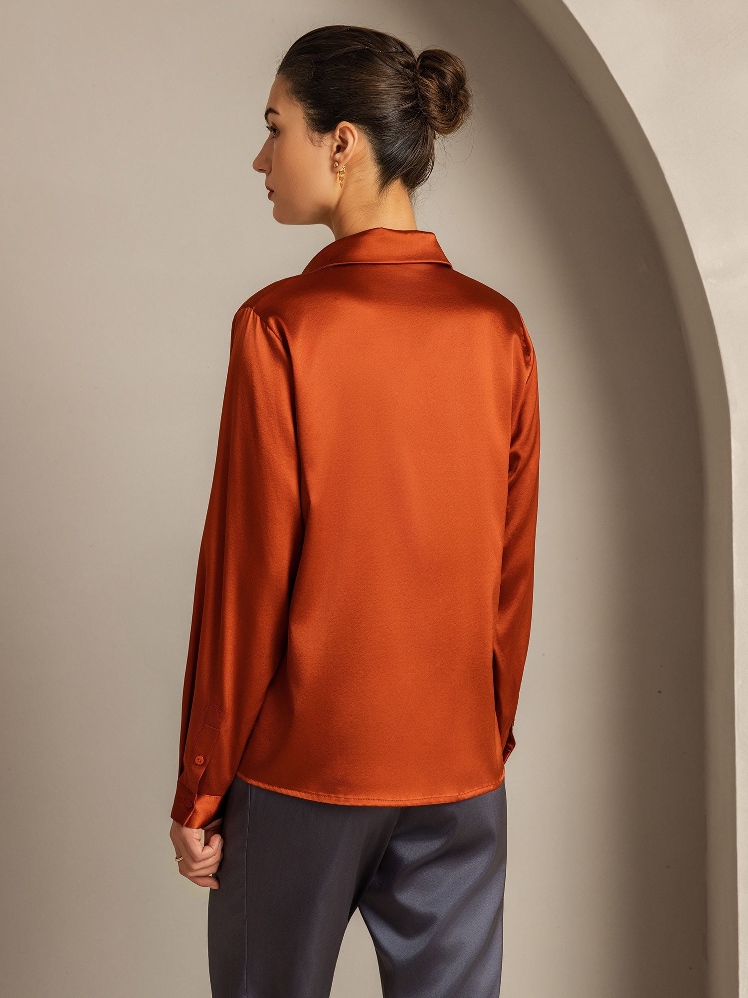 [Caramel] SilkSilky-AU 19Momme Silk Lapel Collar Women's Shirt 003