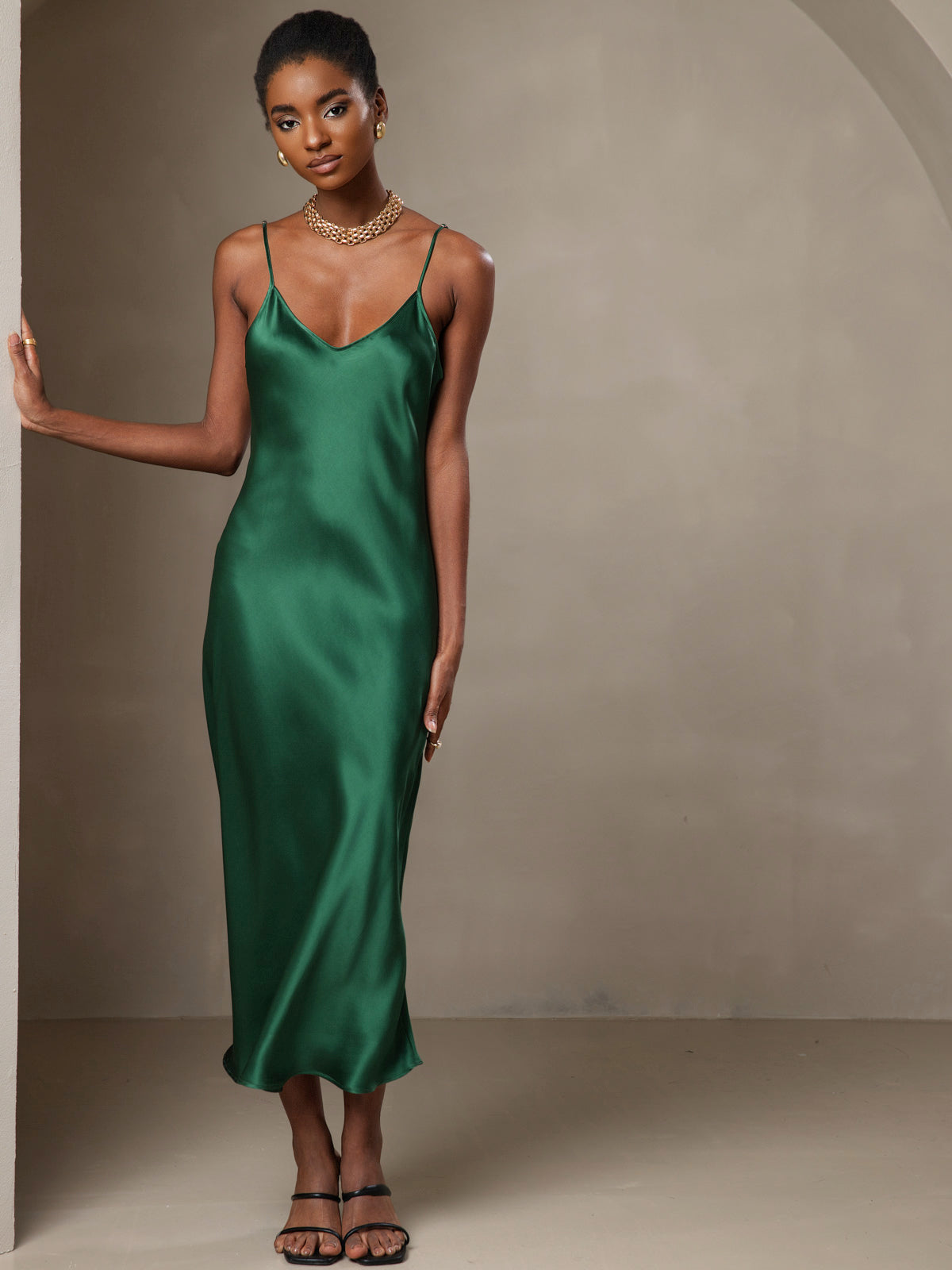 SilkSilky-AU Pure Silk Sleeveless Round Neck Dress Green 001