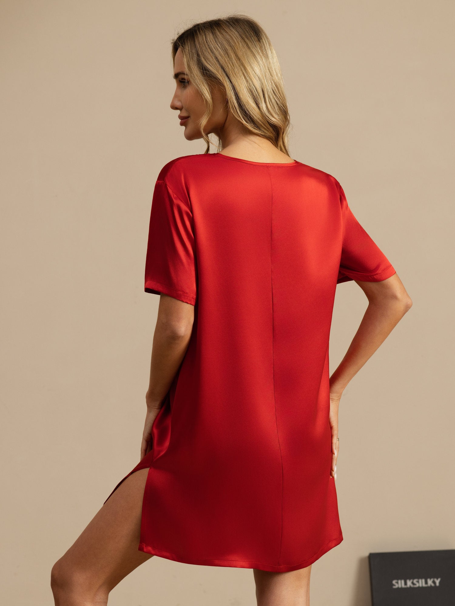 [Wine] SilkSilky-AU Half Sleeve V Neck Nightgown 002