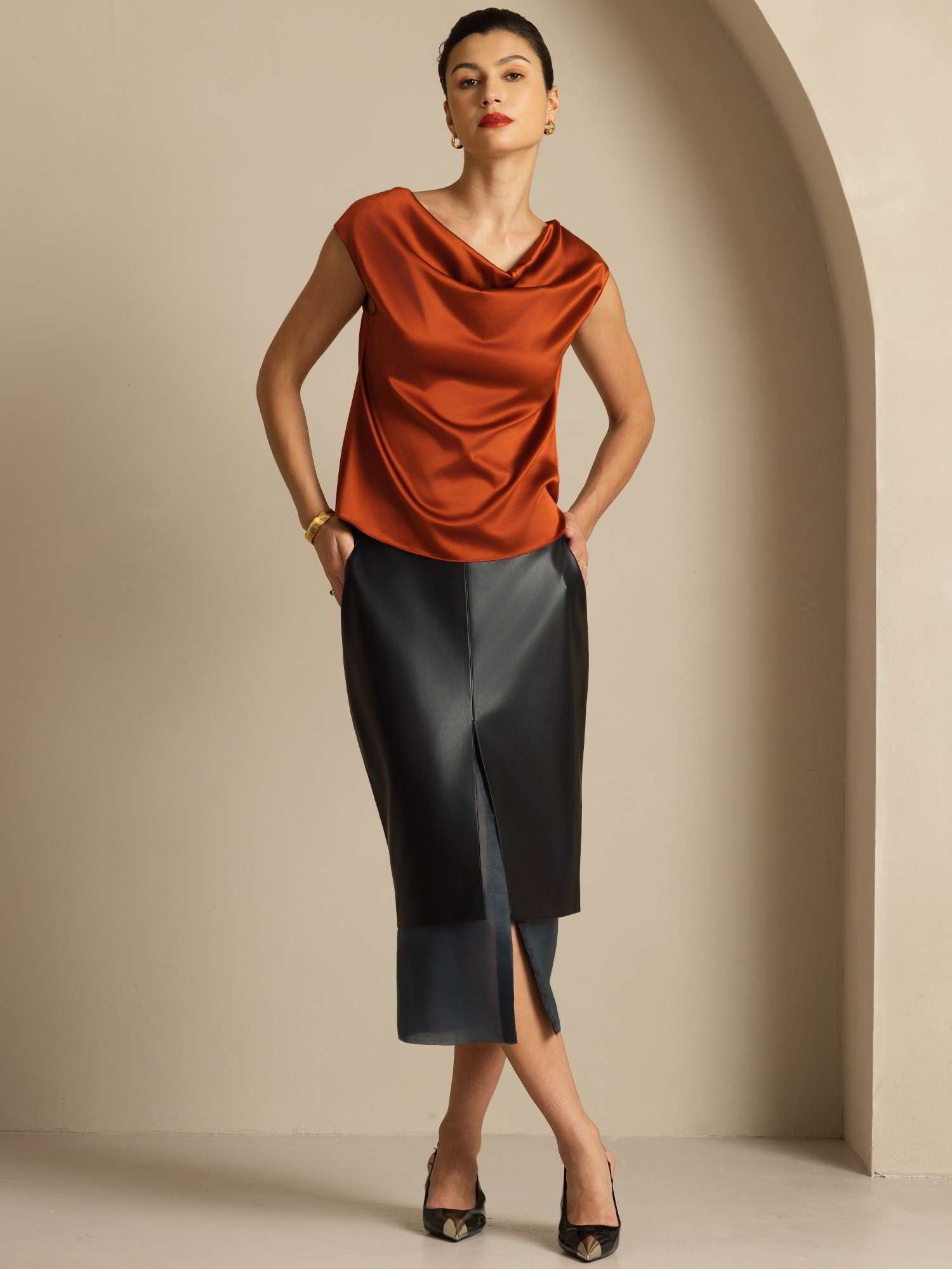 [Caramel] SilkSilky-AU 19Momme Silk Sleeveless Cowl Neck Women's T-Shirt 008