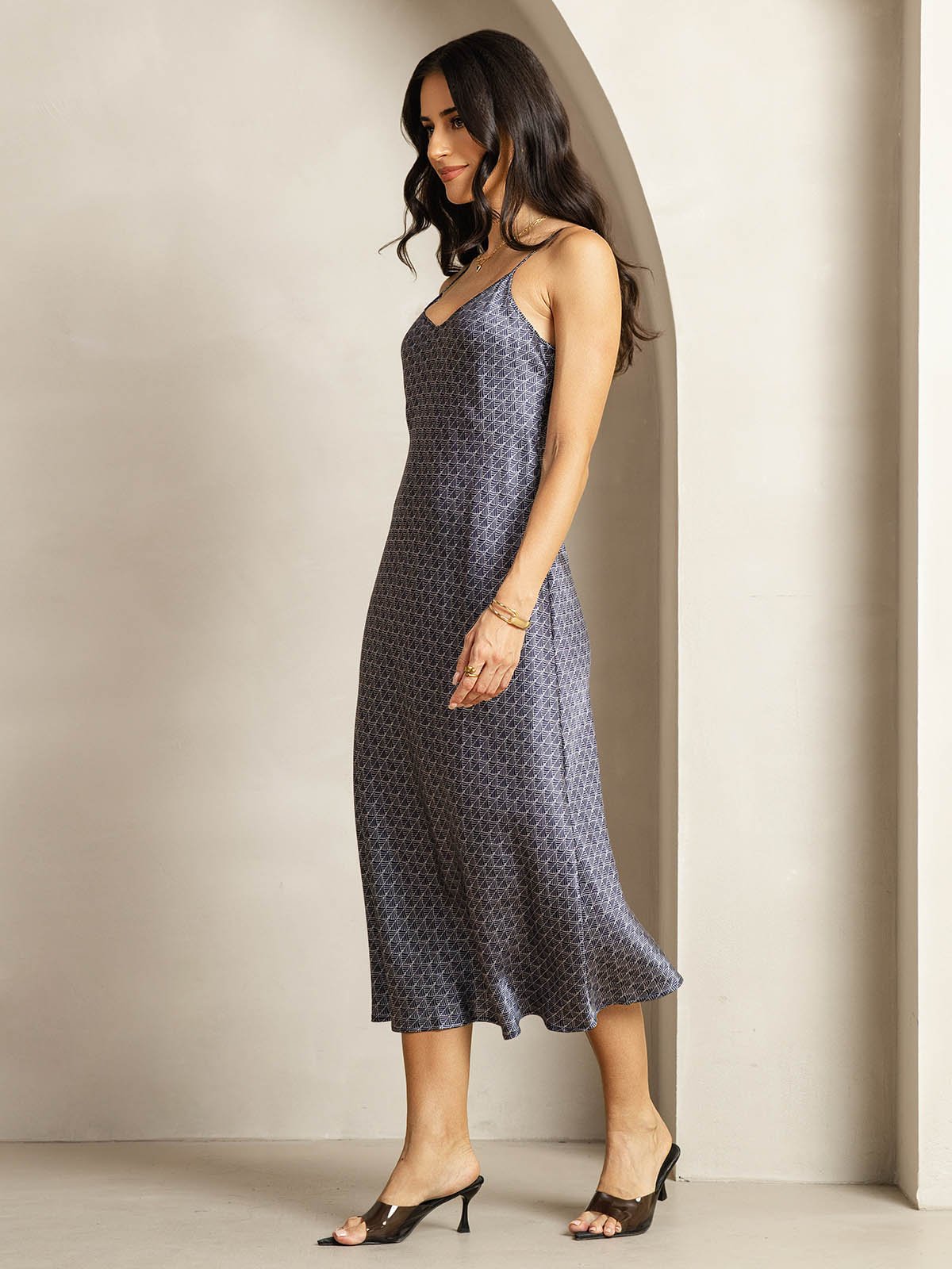 [Navy Ginkgo] SilkSilky-AU 19Momme Silk V Neck Dress 003