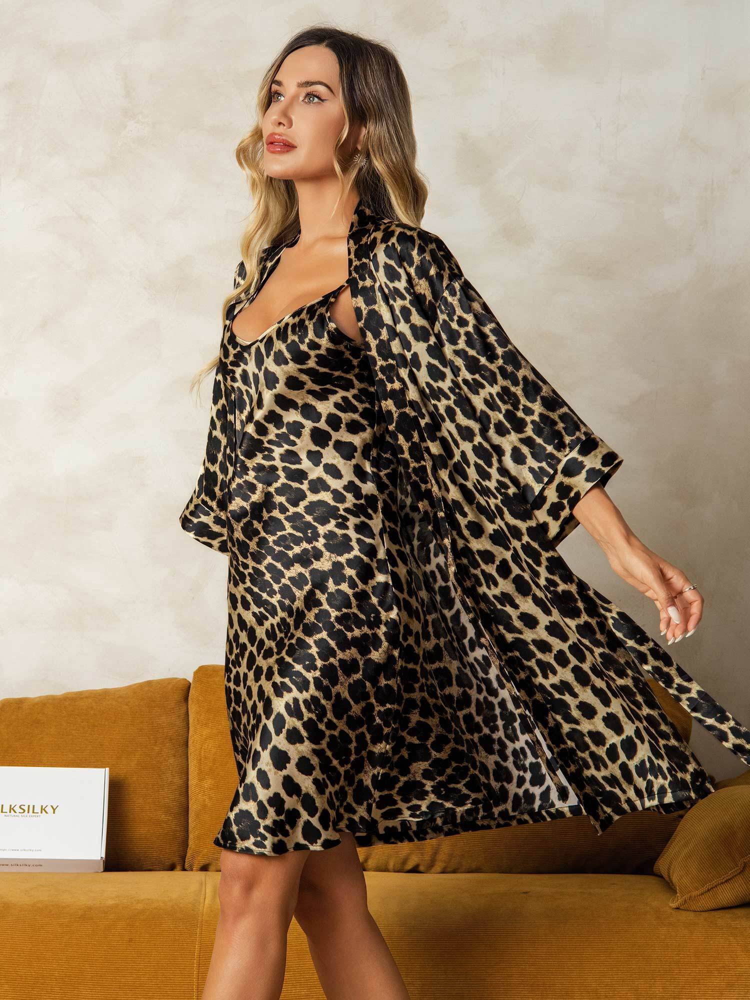 SilkSilky-AU Pure Silk V Neck Nightgown&Dressing Gown Set Leopard 004