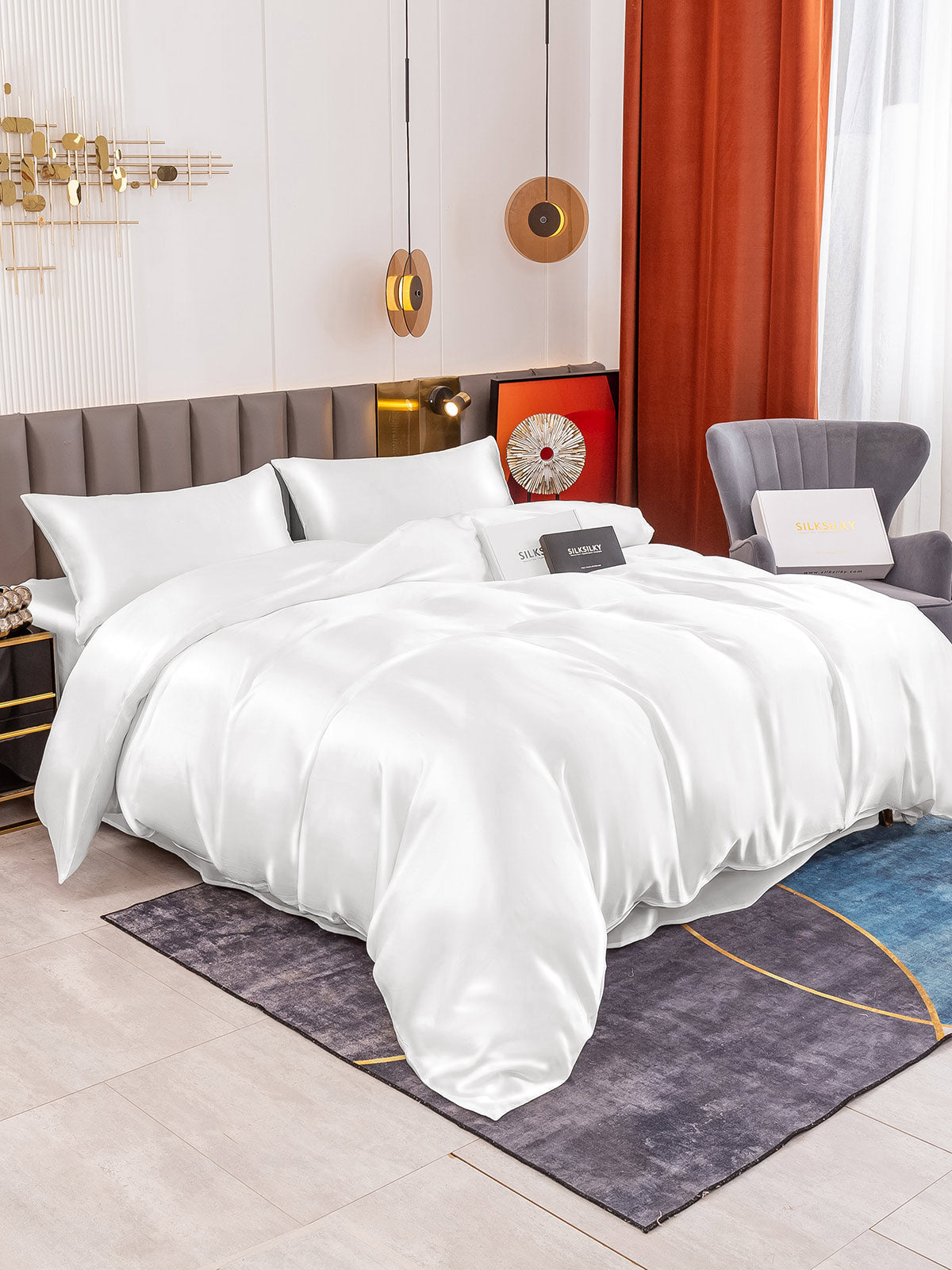 [White] SilkSilky-AU 19Momme Bedding Set 001