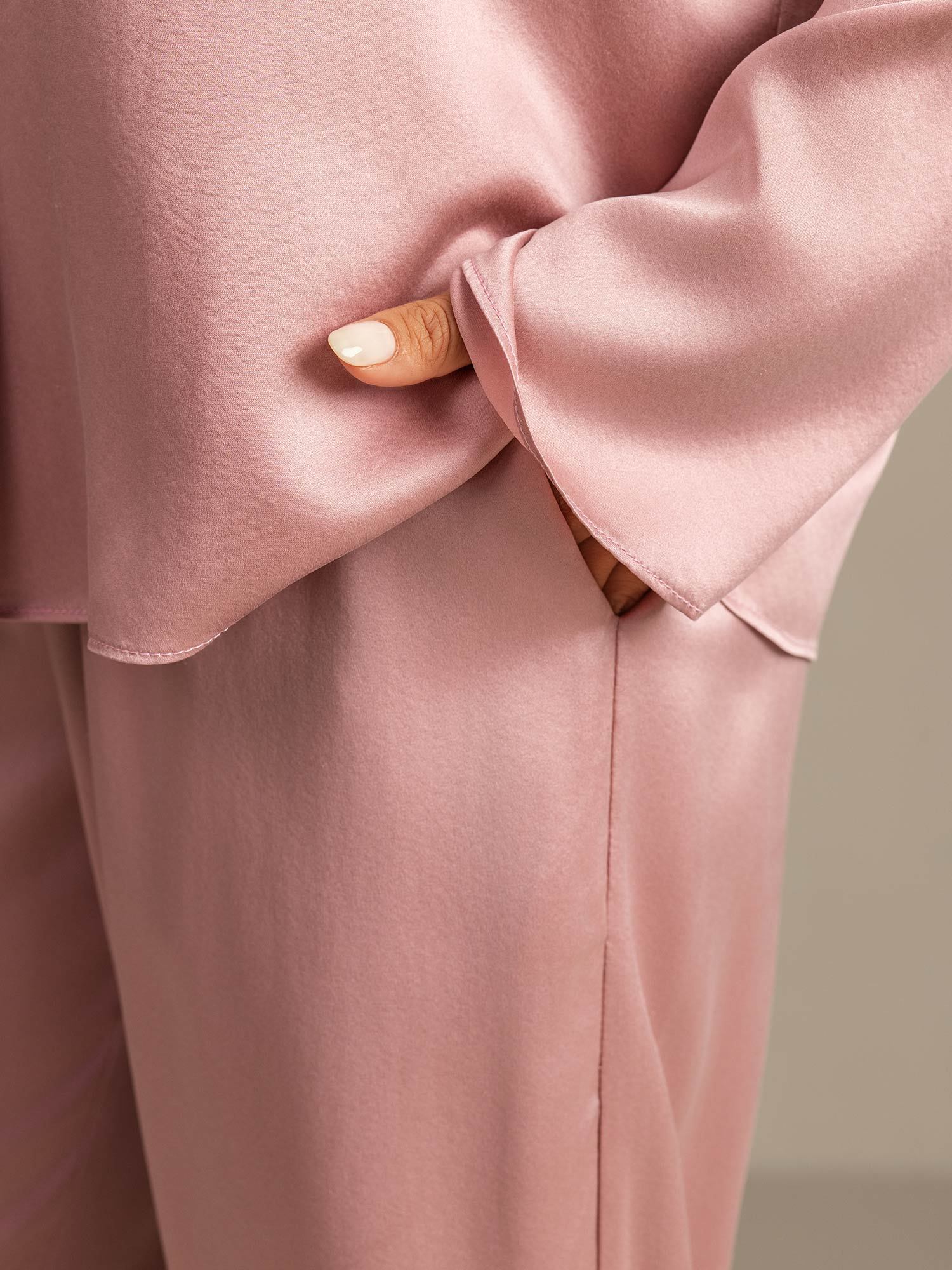 [Peach Skin] SilkSilky-AU 19Momme Machine-Washable Silk Notched Neck Women's Pyjamas 004