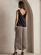[Black] SilkSilky-AU Sleeveless V Neck Camisole 002