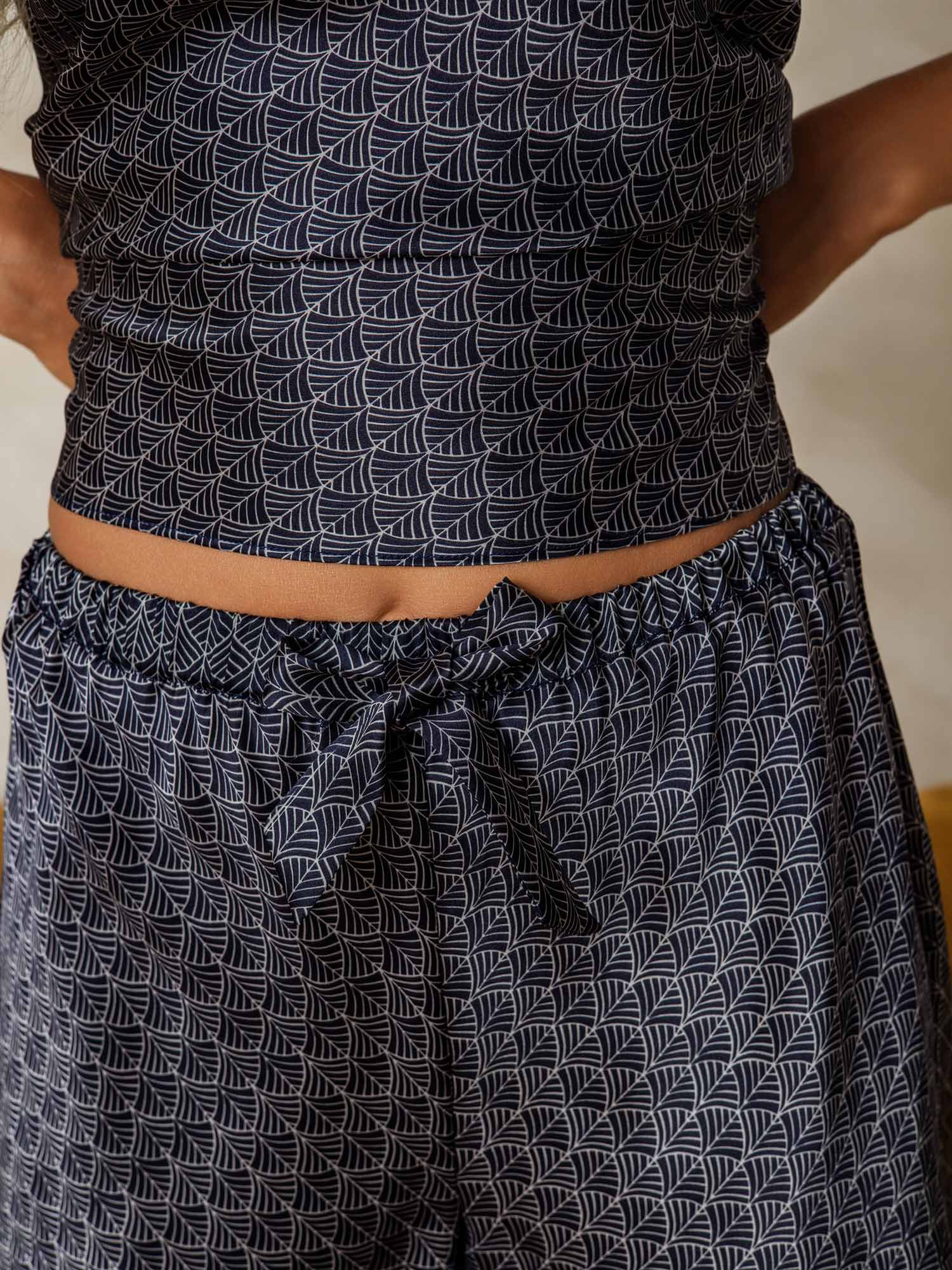 [Navy Ginkgo] SilkSilky-AU Pure Silk V Neck Camisole Set 006
