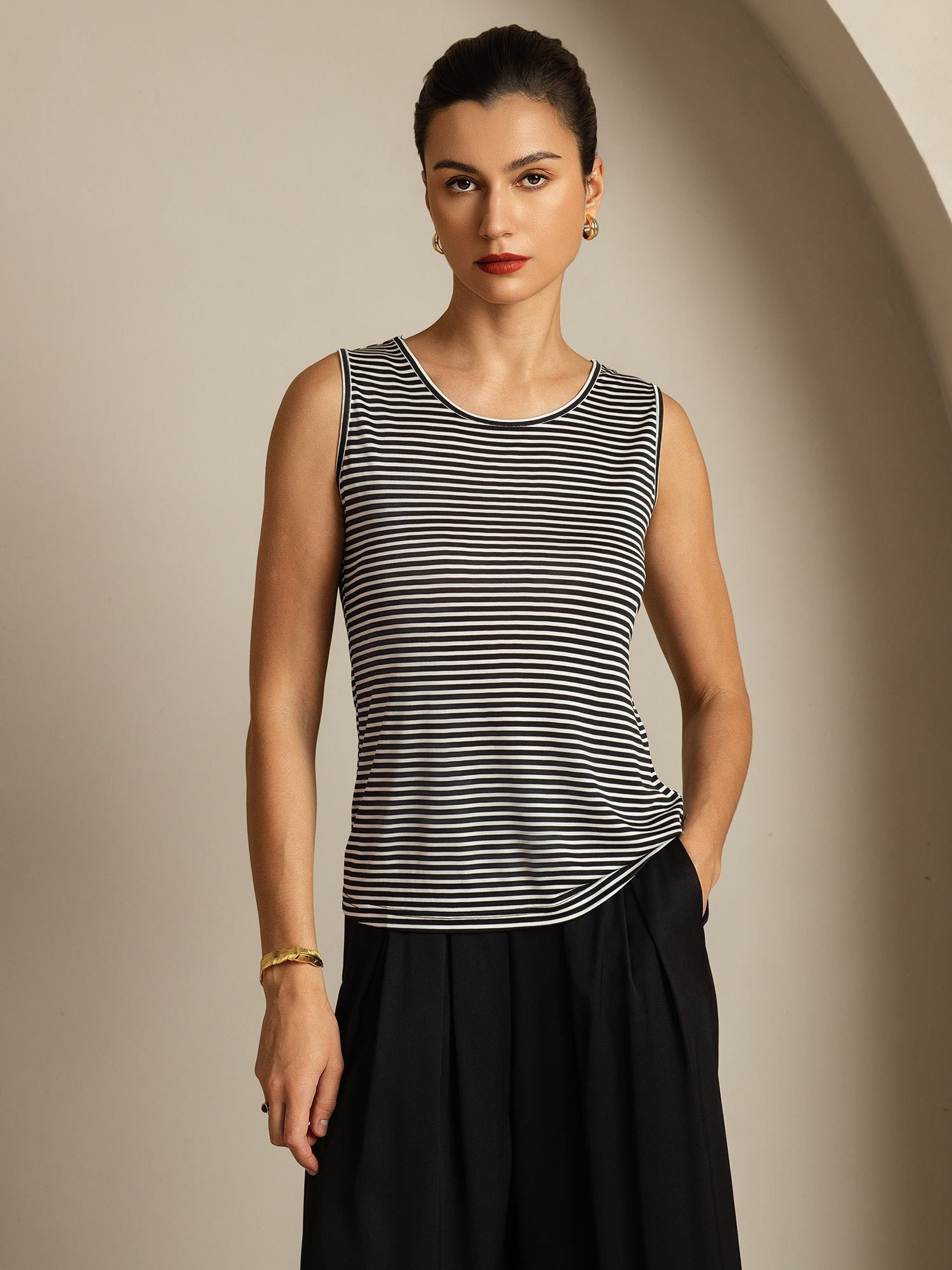 [White Stripe] SilkSilky-AU Pure Silk Sleeveless Round Neck Camisole 003