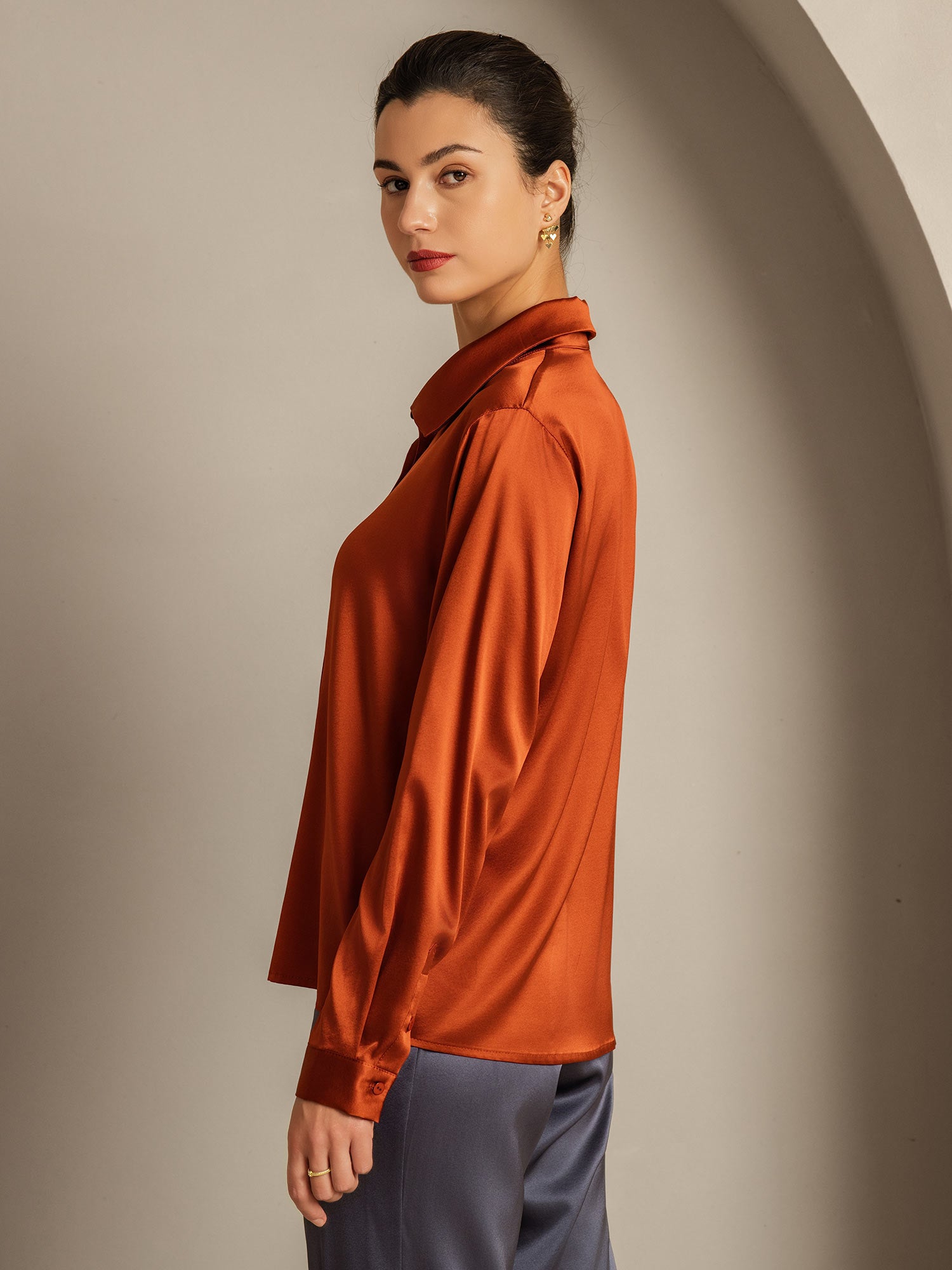 [Caramel] SilkSilky-AU 19Momme Silk Lapel Collar Women's Shirt 002