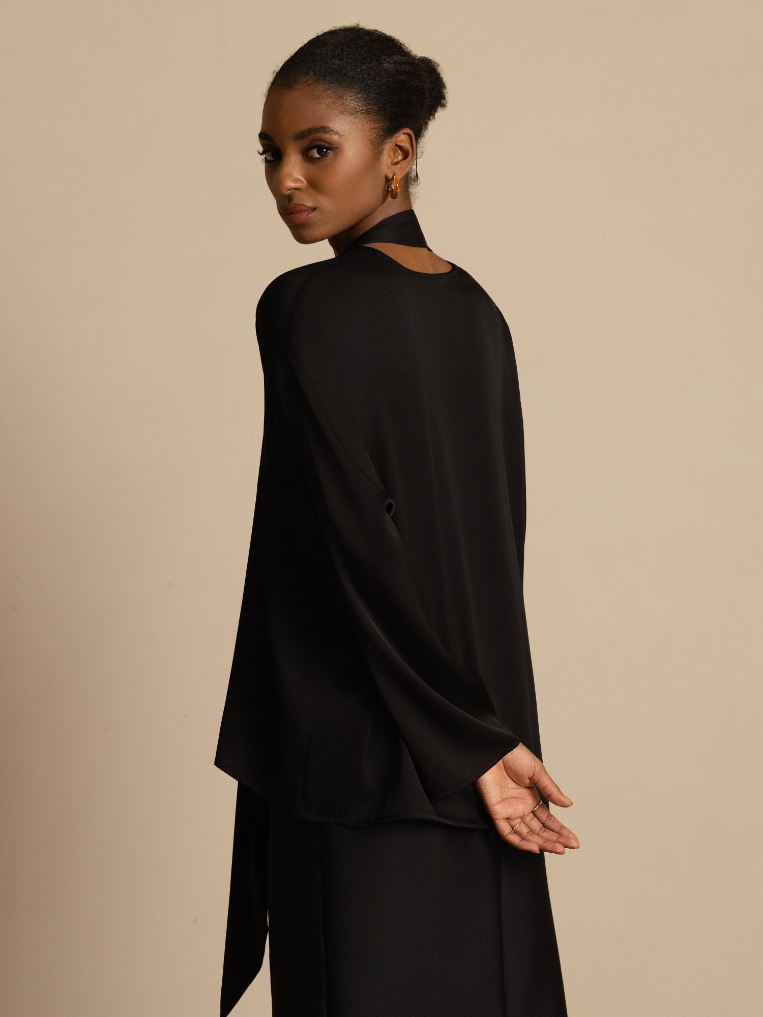 [Black] SilkSilky-AU 19Momme Stretch Silk Double Georgette Long Sleeve V Neck Blouse 002
