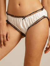 [White] SilkSilky-AU Panty 004