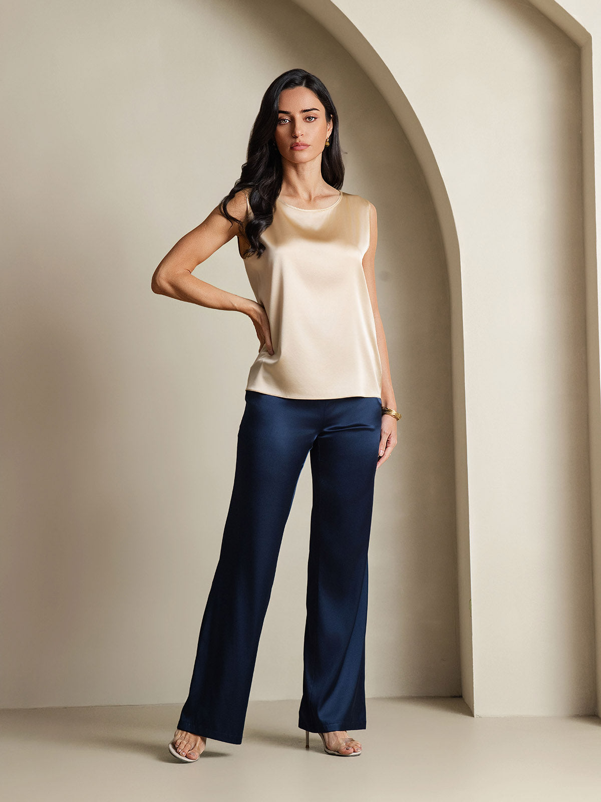 [Champagne] SilkSilky-AU 19Momme Silk Round Neck Camisole 008
