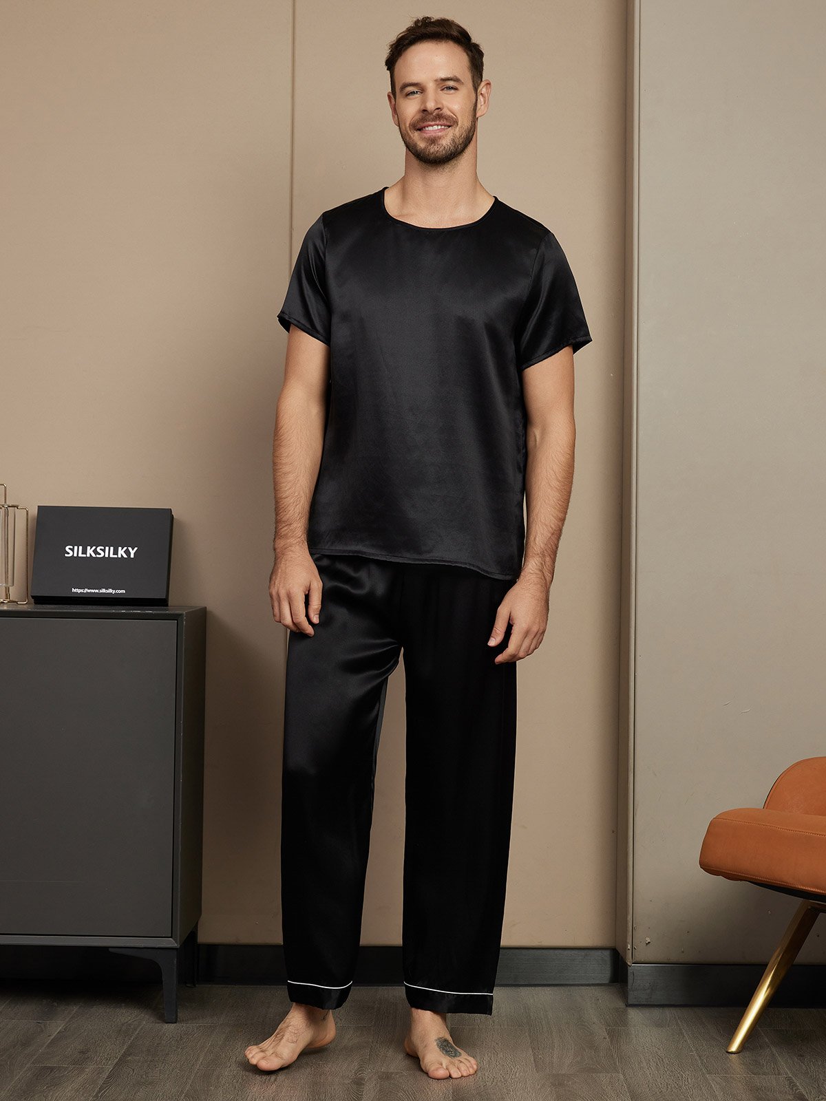 SilkSilky AU Pure Silk Short Sleeve Round Neck Men's Pyjamas Black 001