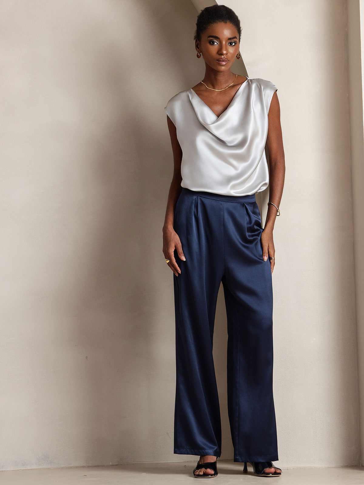 [Light Gray] SilkSilky-AU 19Momme Silk Sleeveless Cowl Neck Women's T-Shirt 005