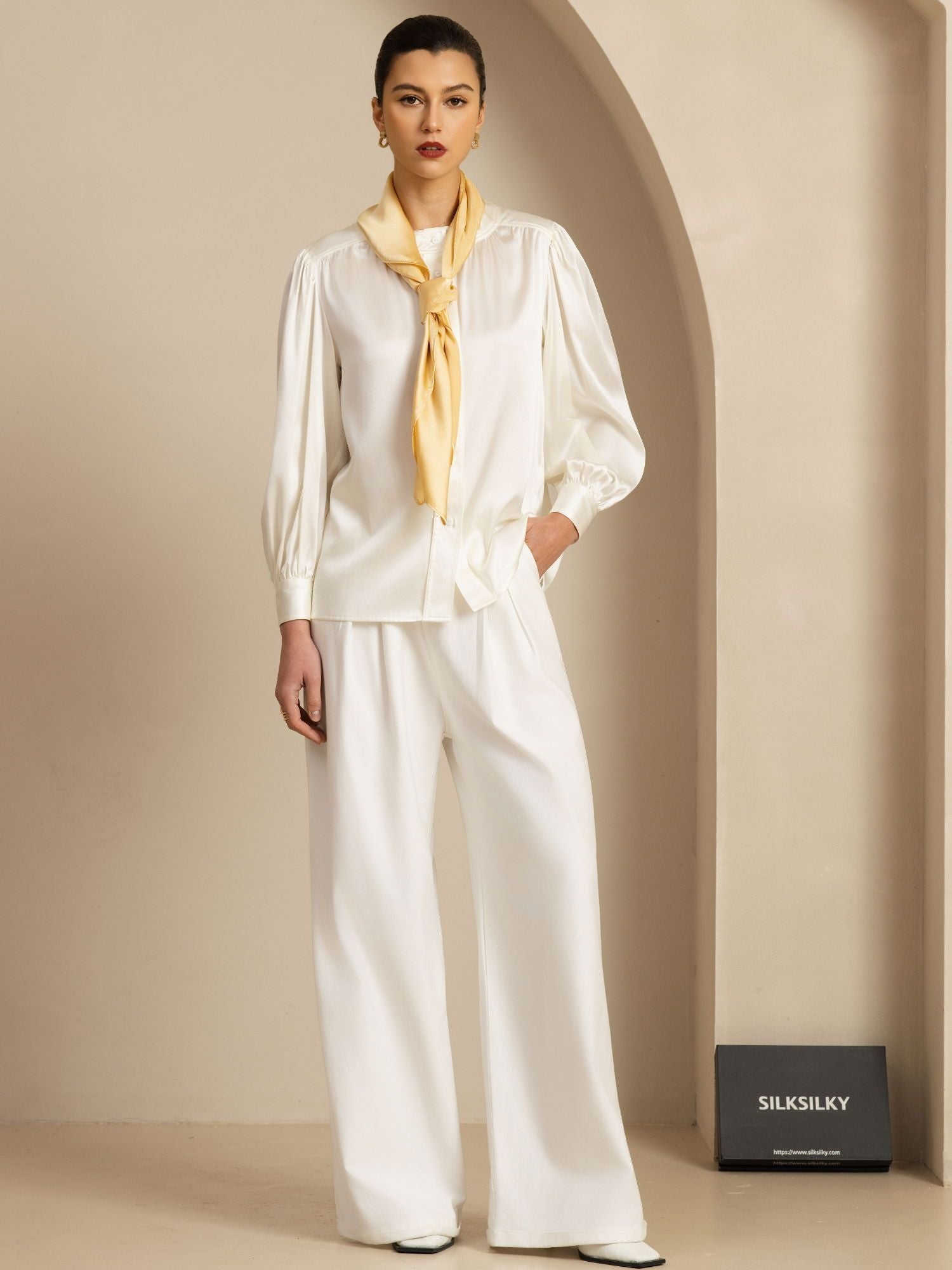 [Champagne] SilkSilky-AU Pure Silk Scarf 004