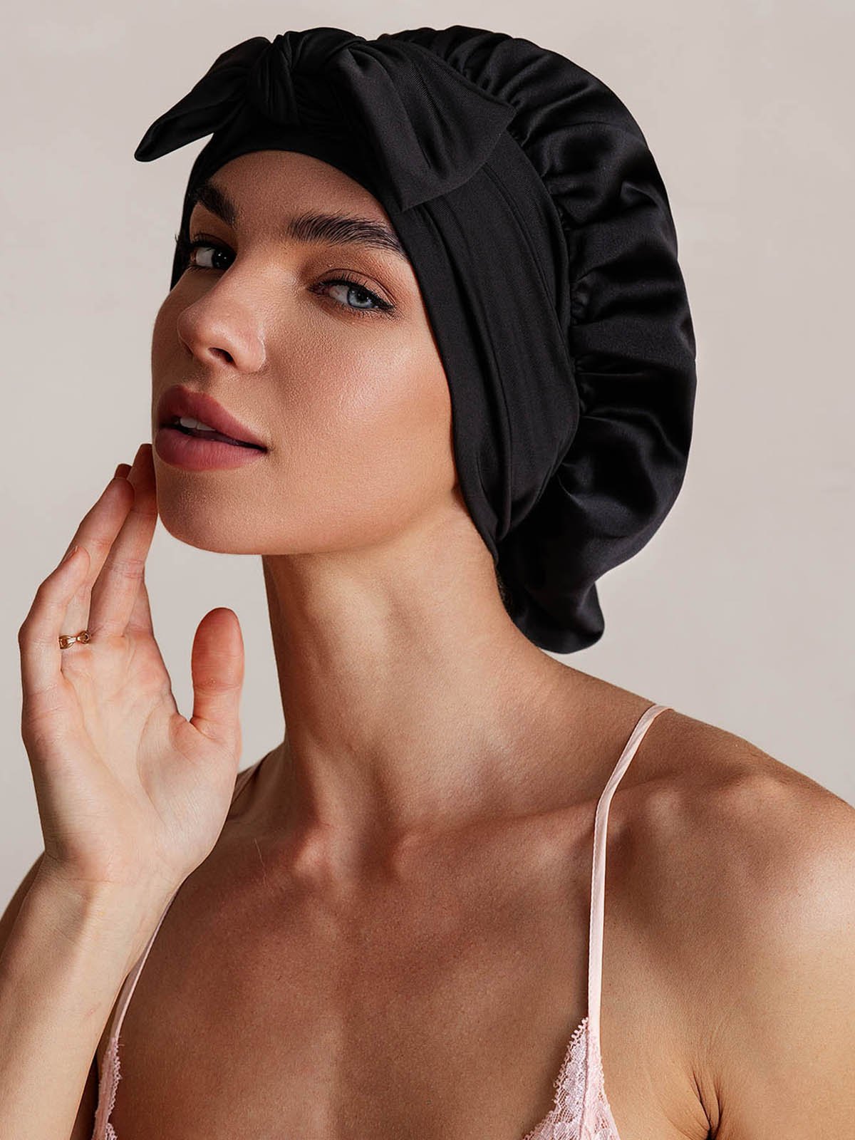 SilkSilky-AU Pure Silk Sleep Cap Black 005