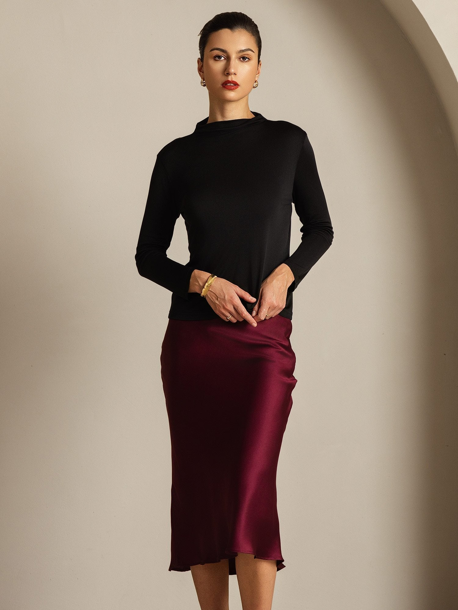 [Black] SilkSilky-AU Pure Silk High Neck Women's T-Shirt 007