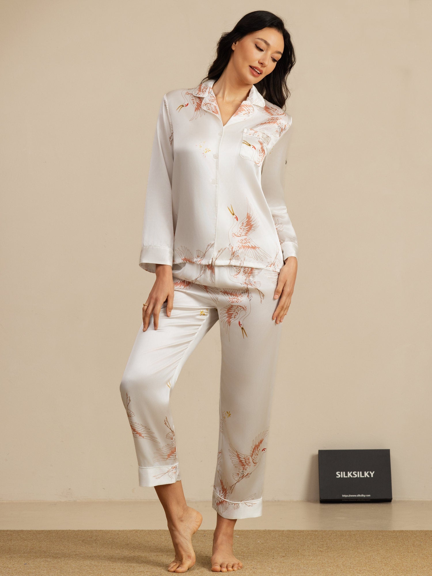 [White] SilkSilky-AU 19Momme Long Sleeve Notch Collar Women's Pyjamas 003
