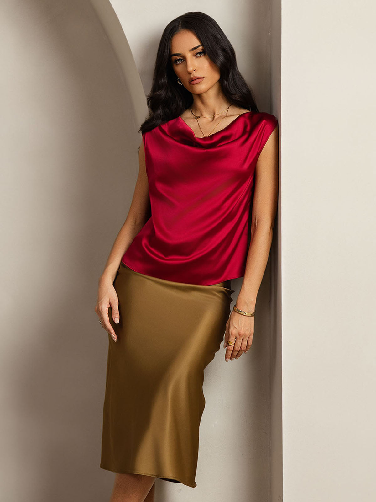 [Wine] SilkSilky-AU 19Momme Silk Cowl Neck Women's T-Shirt 004