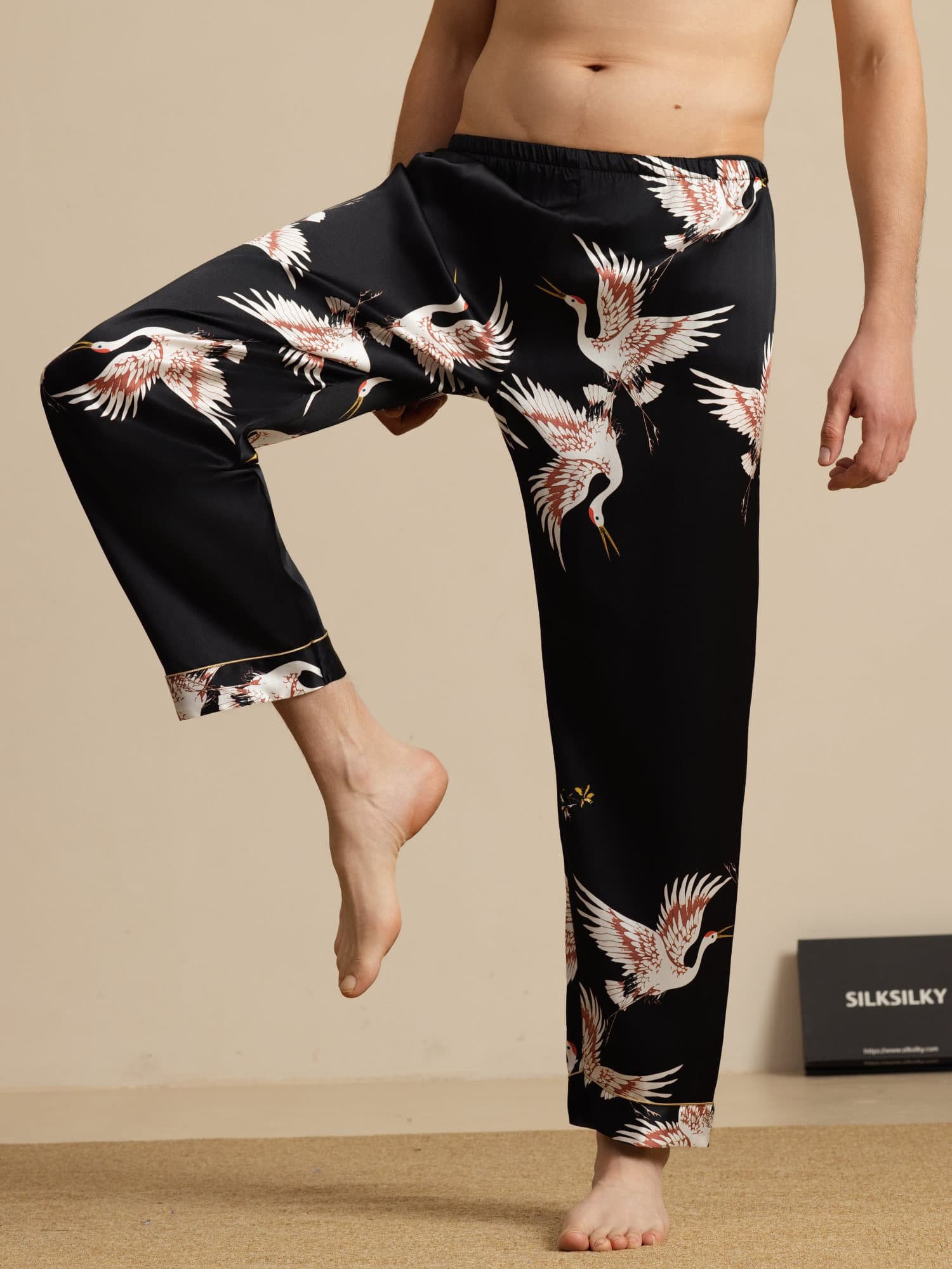 [Black] SilkSilky-AU 19Momme Mens Sleep Bottoms 001