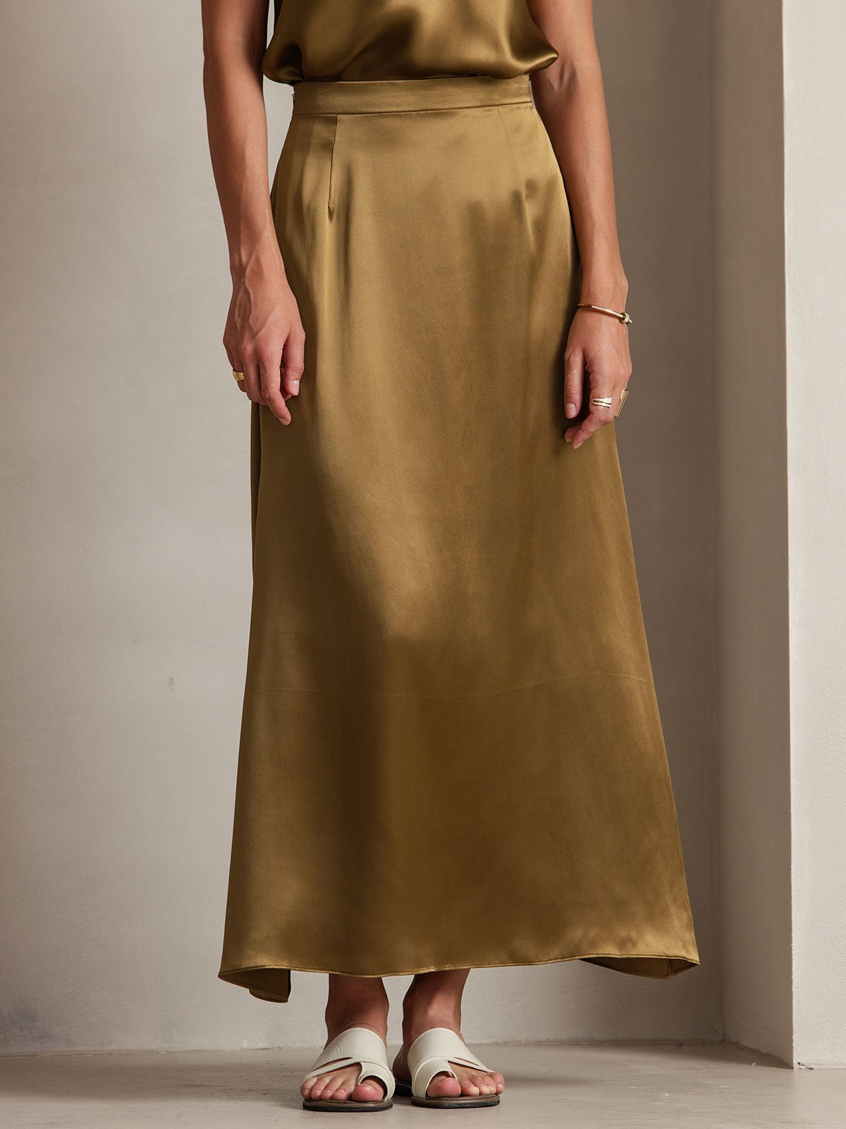 [Brown] SilkSilky-AU 19Momme Stretch Silk Charmeuse Skirt 001