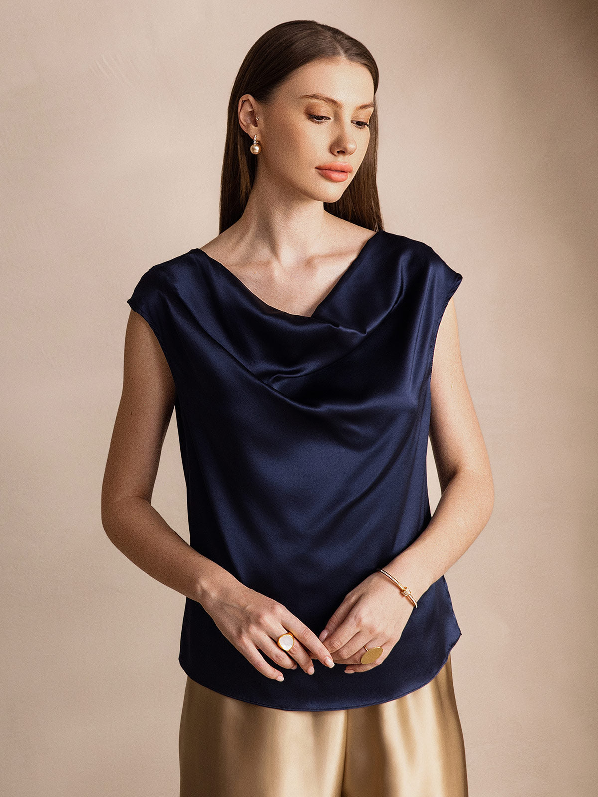[Dark Blue] SilkSilky-AU 19Momme Silk Cowl Neck Women's T-Shirt 001