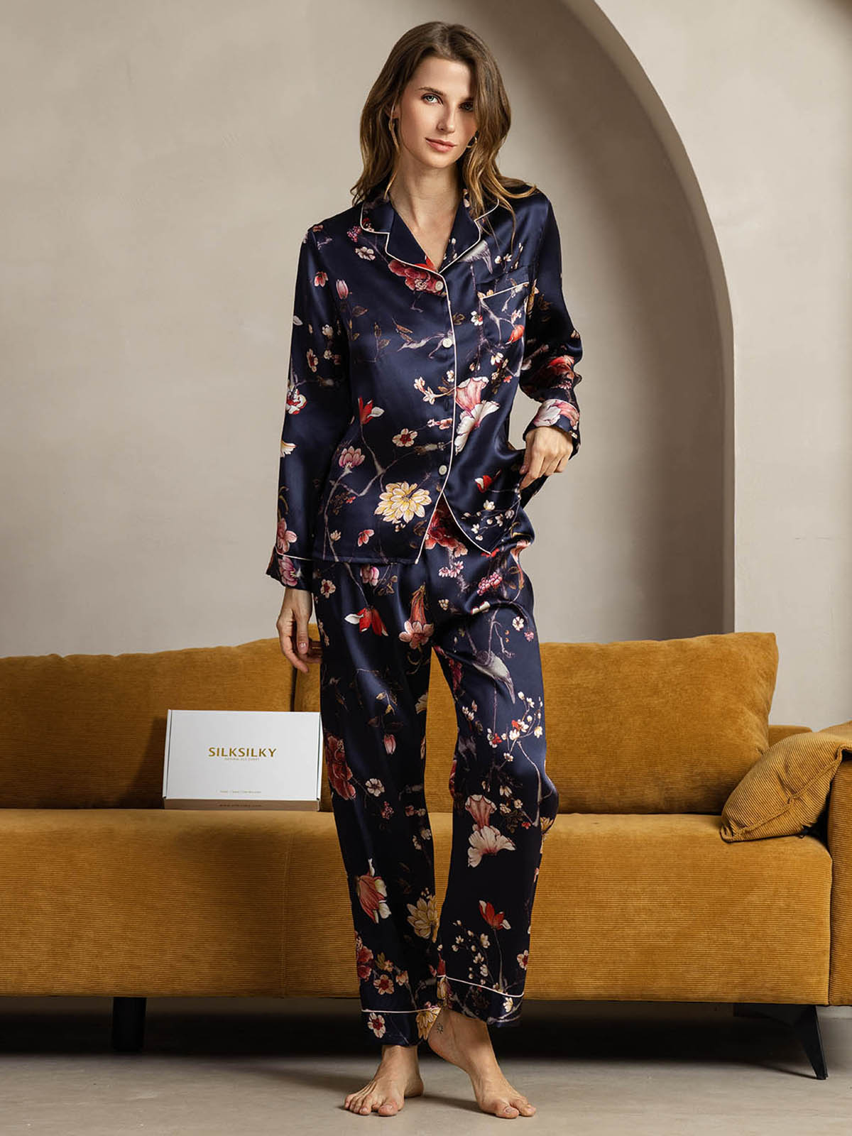 [Navy Floral] SilkSilky-AU Pure Silk Womens Pajamas 001