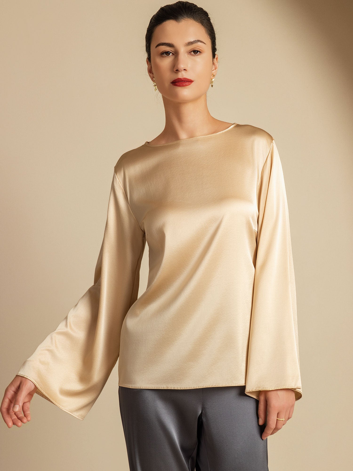 [Champagne] SilkSilky-AU 19Momme Silk Round Neck Women's T-Shirt 001