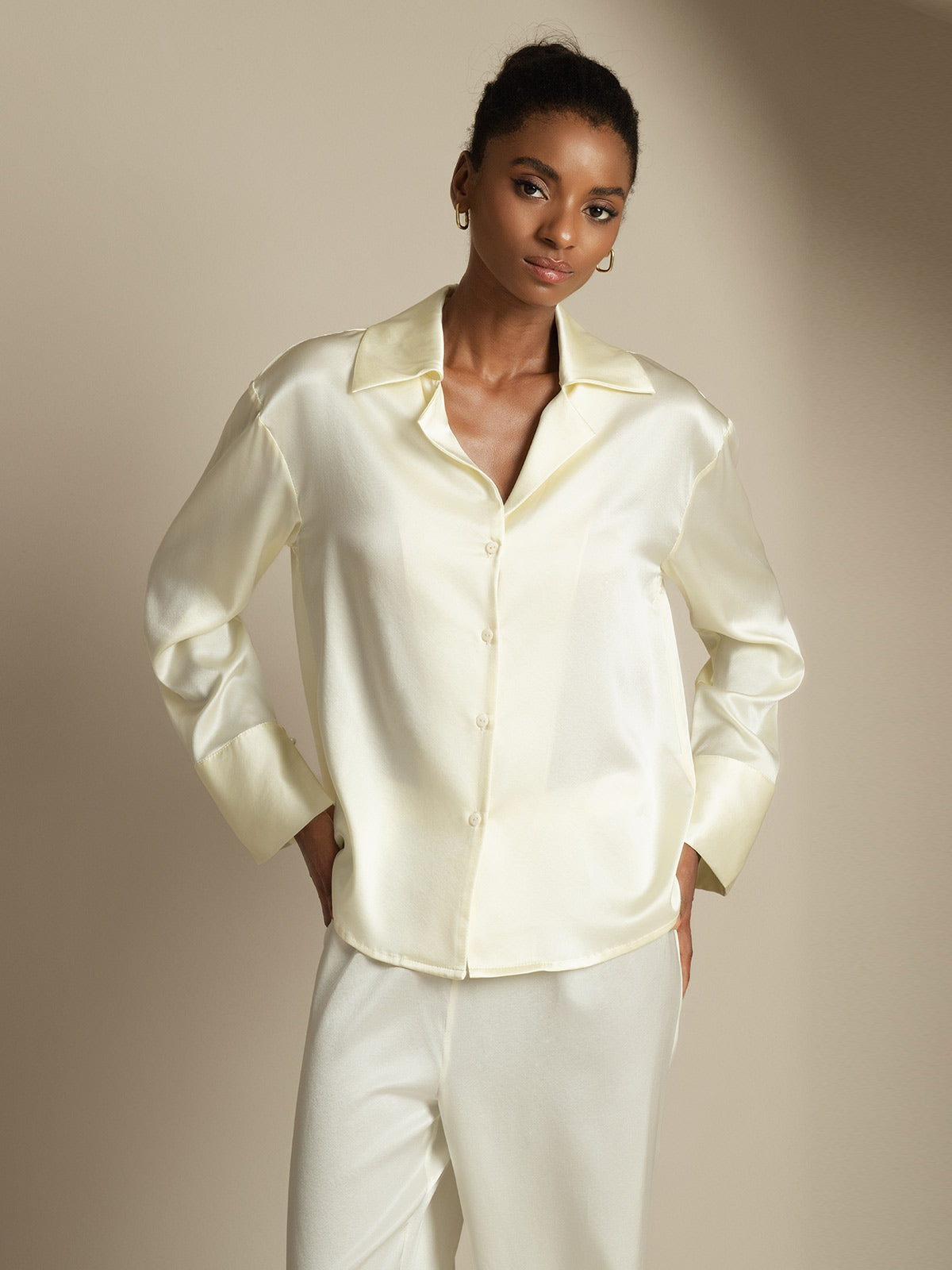 [Ivory] SilkSilky-AU 19Momme Silk Notch Collar Women's Shirt 005